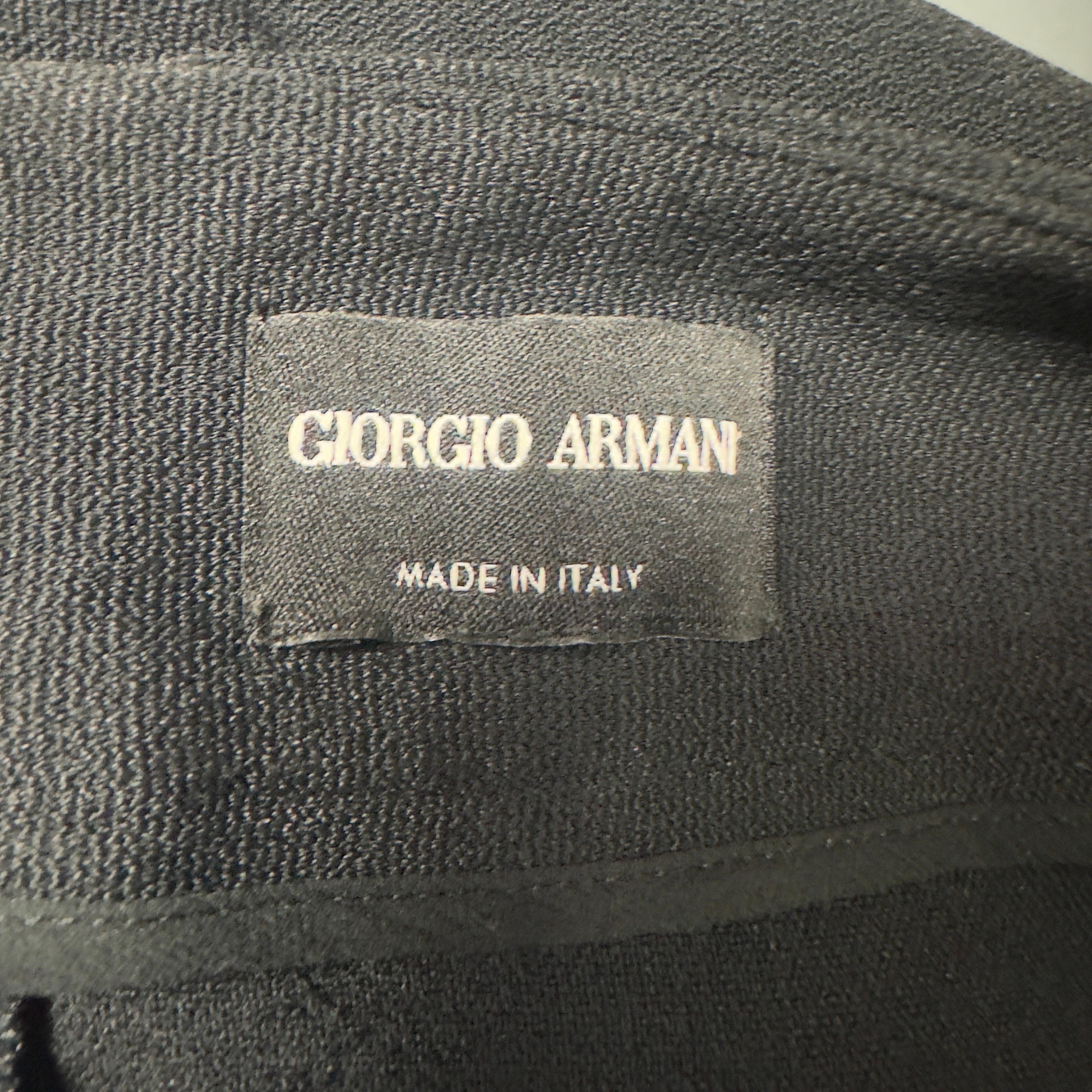 Abito nero Giorgio Armani in ottime condizioni For Sale 5