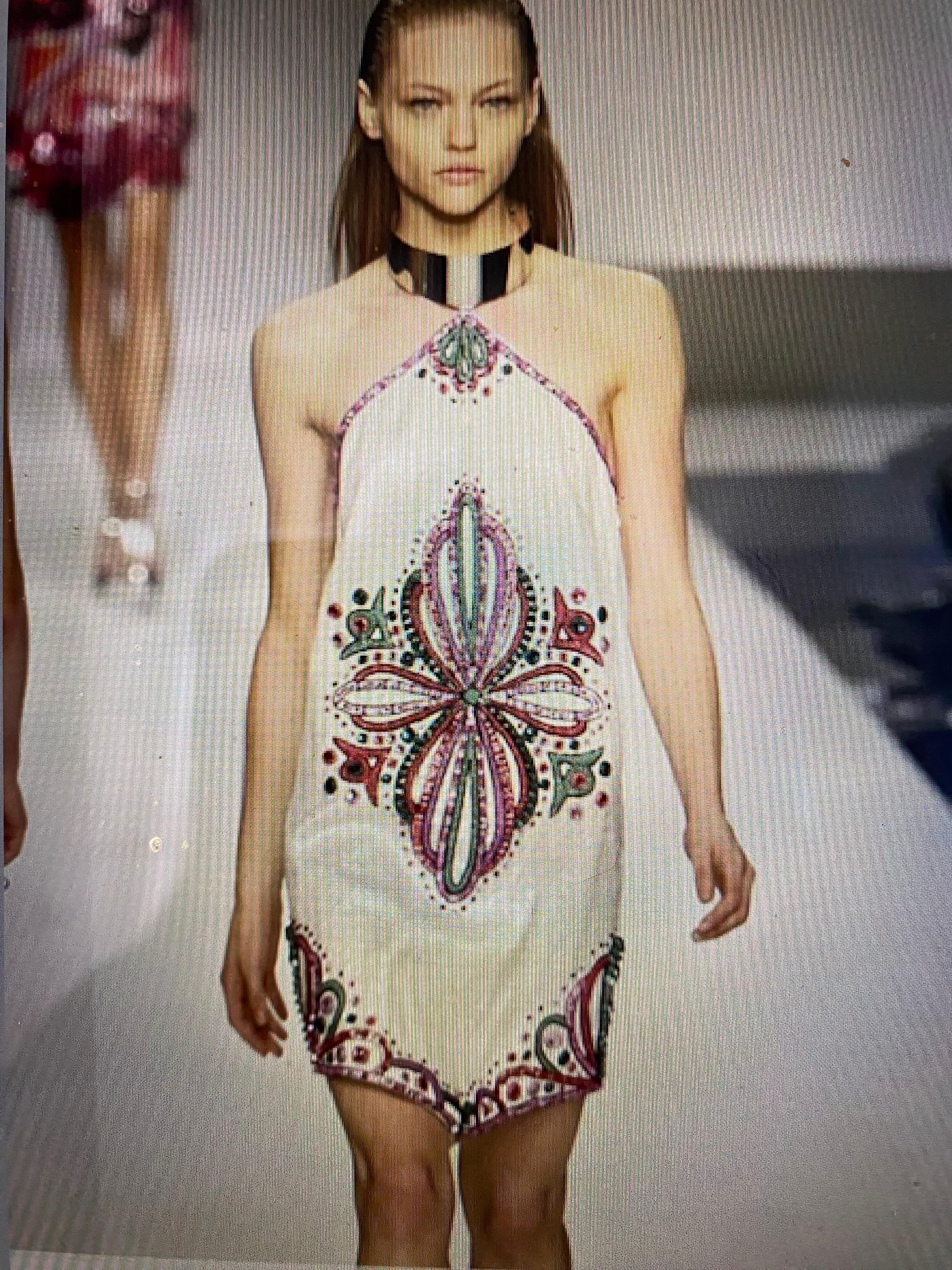 abito pucci paillettes creato da Williamson per Pucci 2007 in vendita 7