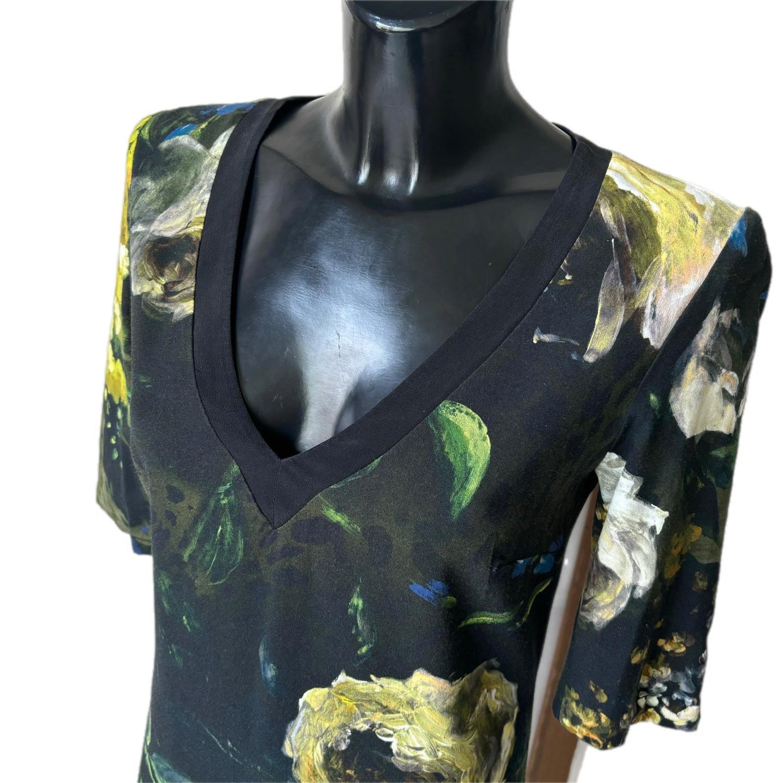 Traje Roberto Cavalli como nuevo en Excelente estado para la venta en Basaluzzo, IT