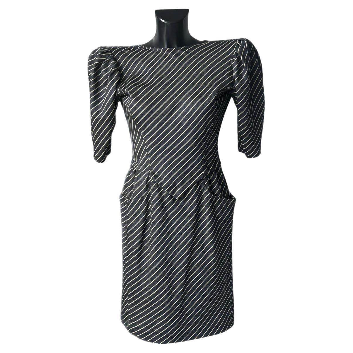 Ungaro 80's dress in excellent condition For Sale
