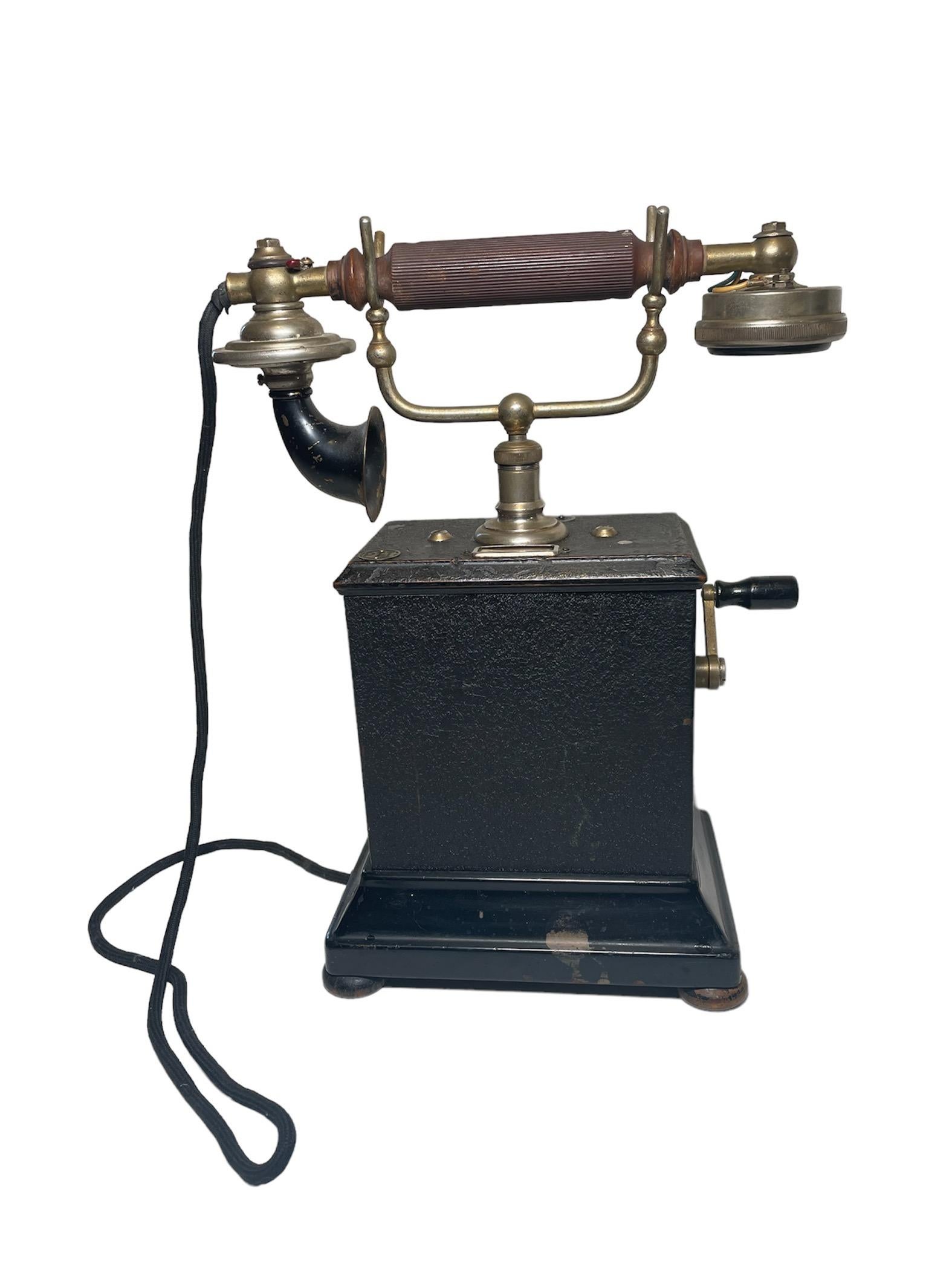 20th Century A.B.L.M. Ericsson Sweden Table Telephone 