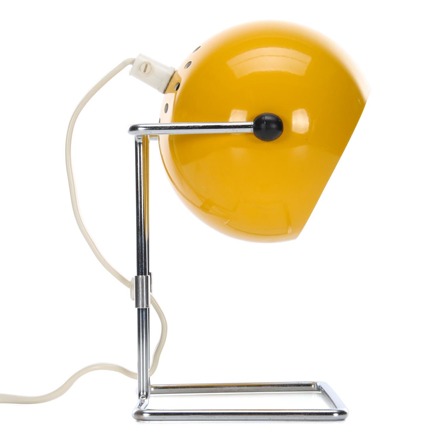 Enameled ABO Stat Yellow Desk Light by ABO Randers in the 1960s, Attractive Table Lamp