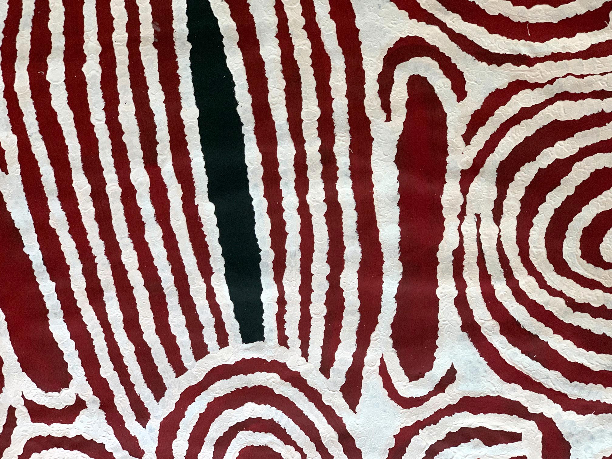 Zeitgenössisches Gemälde der Ureinwohner der Ureinwohner von Ningura Napurrula (Australisch) im Angebot
