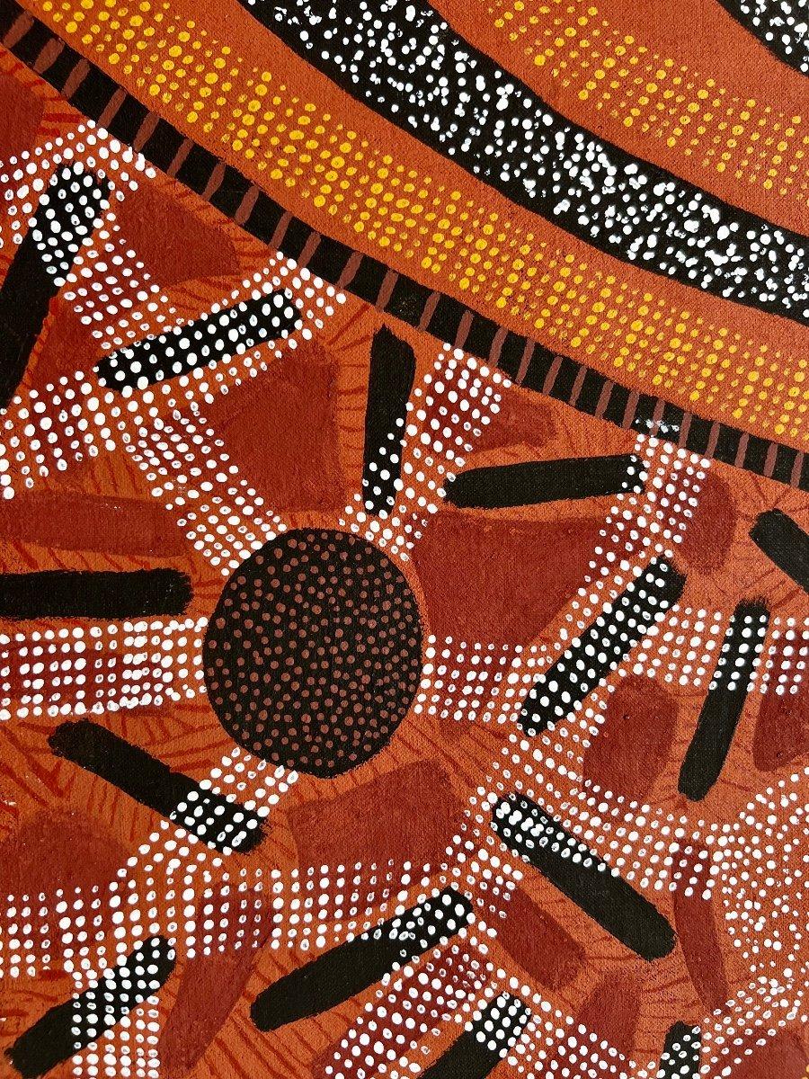Tribal Peinture aborigène « Kuuluma in Tiwi Islands » de Nina Puruntatameri (1971-) en vente