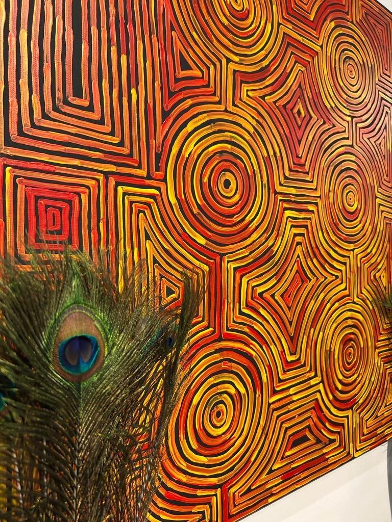 Aborigine-Gemälde „Tingari-Traumen“ von Ronnie Tjampitjinpa (1943-) (Stammeskunst) im Angebot