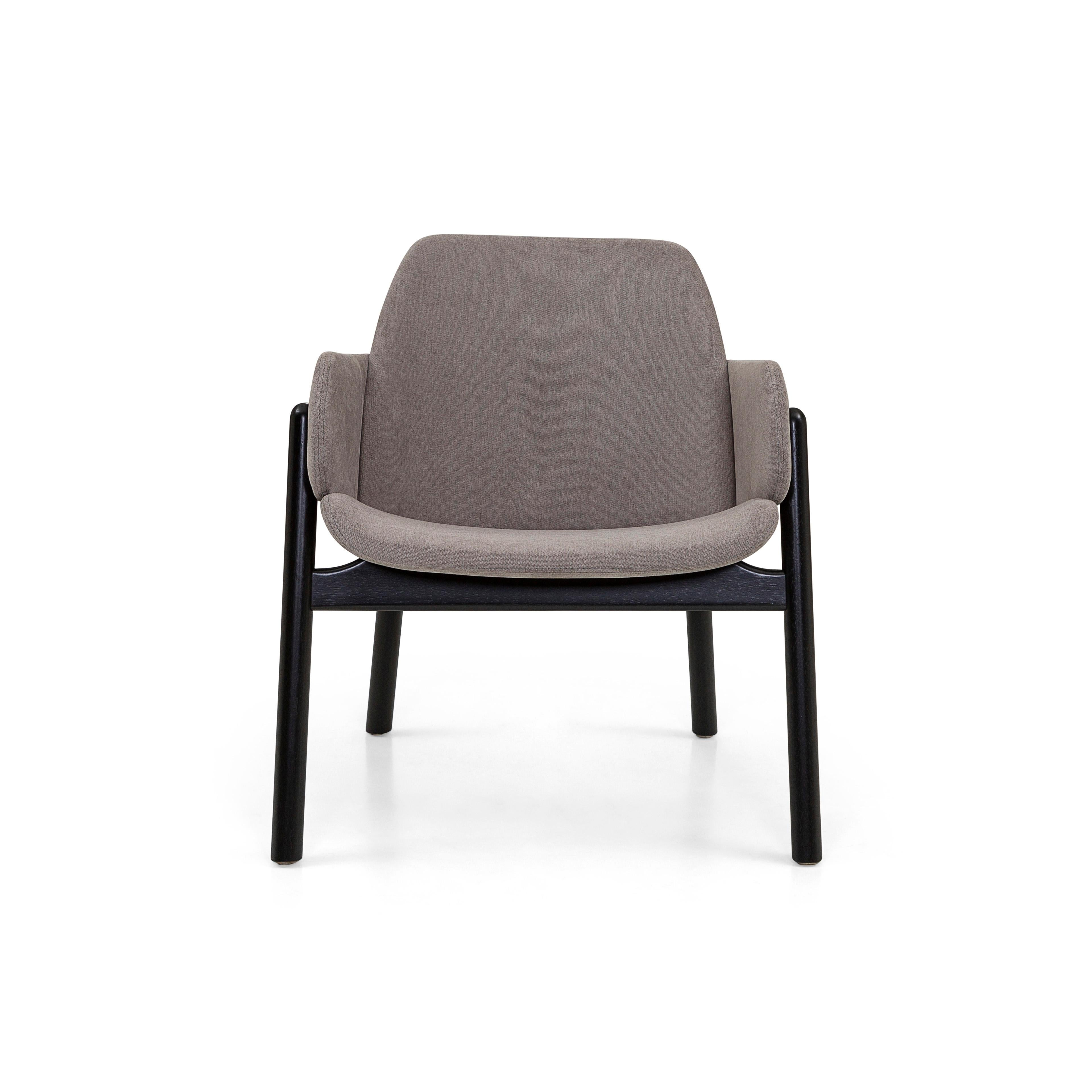 The above chair goes above and beyond in terms of design and comfortability. The combination of the grey fabric and the black painted frame allows you to mix the Above chair in rooms already established and rooms with a new design. The seat, back,