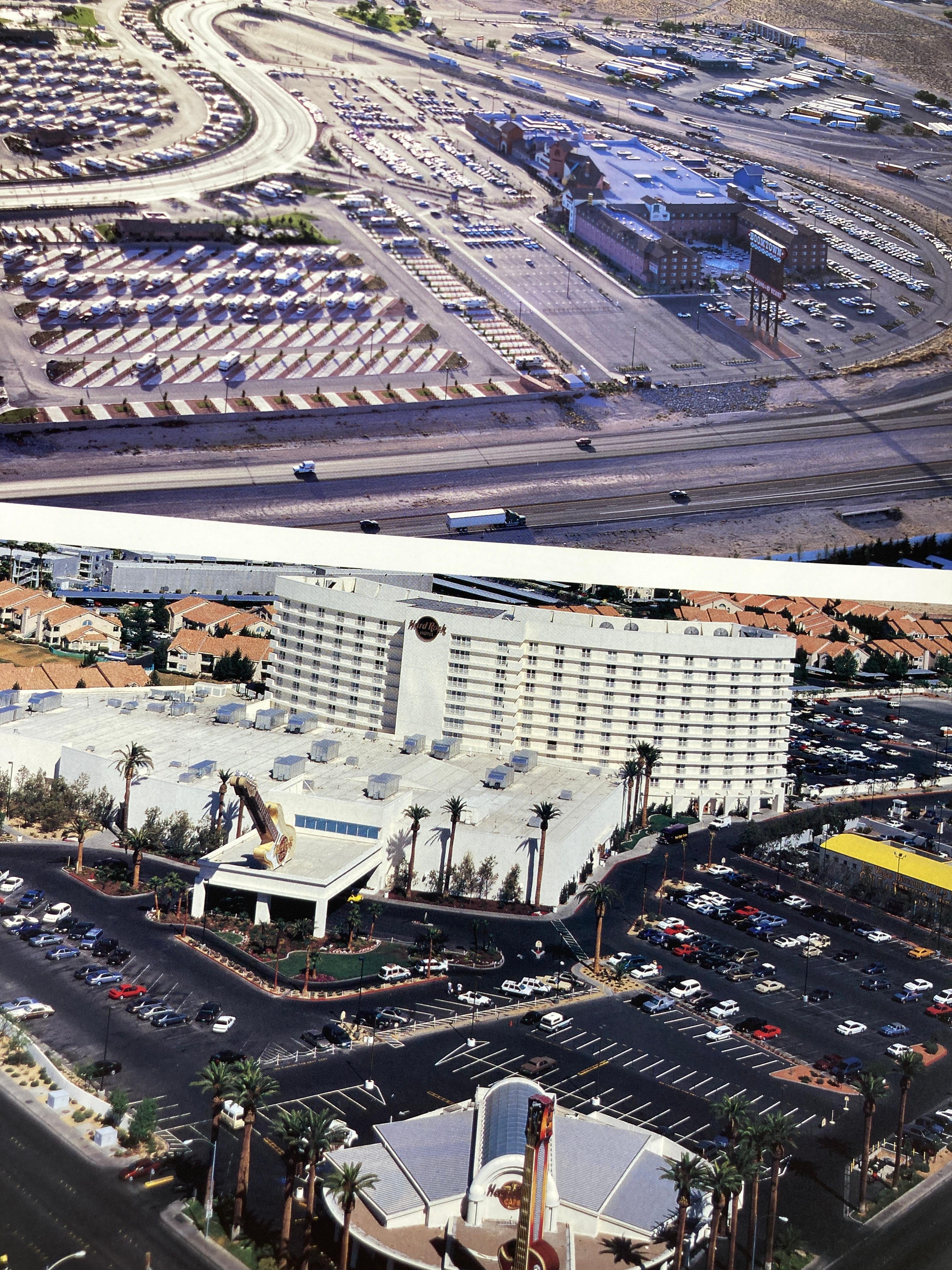 Au-dessus de Las Vegas par Robert Cameron en vente 2