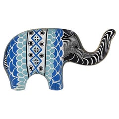 Abraham Palatnik Escultura Op Art Elefante acrílico de Lucita de mediados de siglo de Brasil