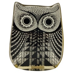 Abraham Palatnik. A.I.C., c 1970. Signé sous la base. Résine acrylique peinte