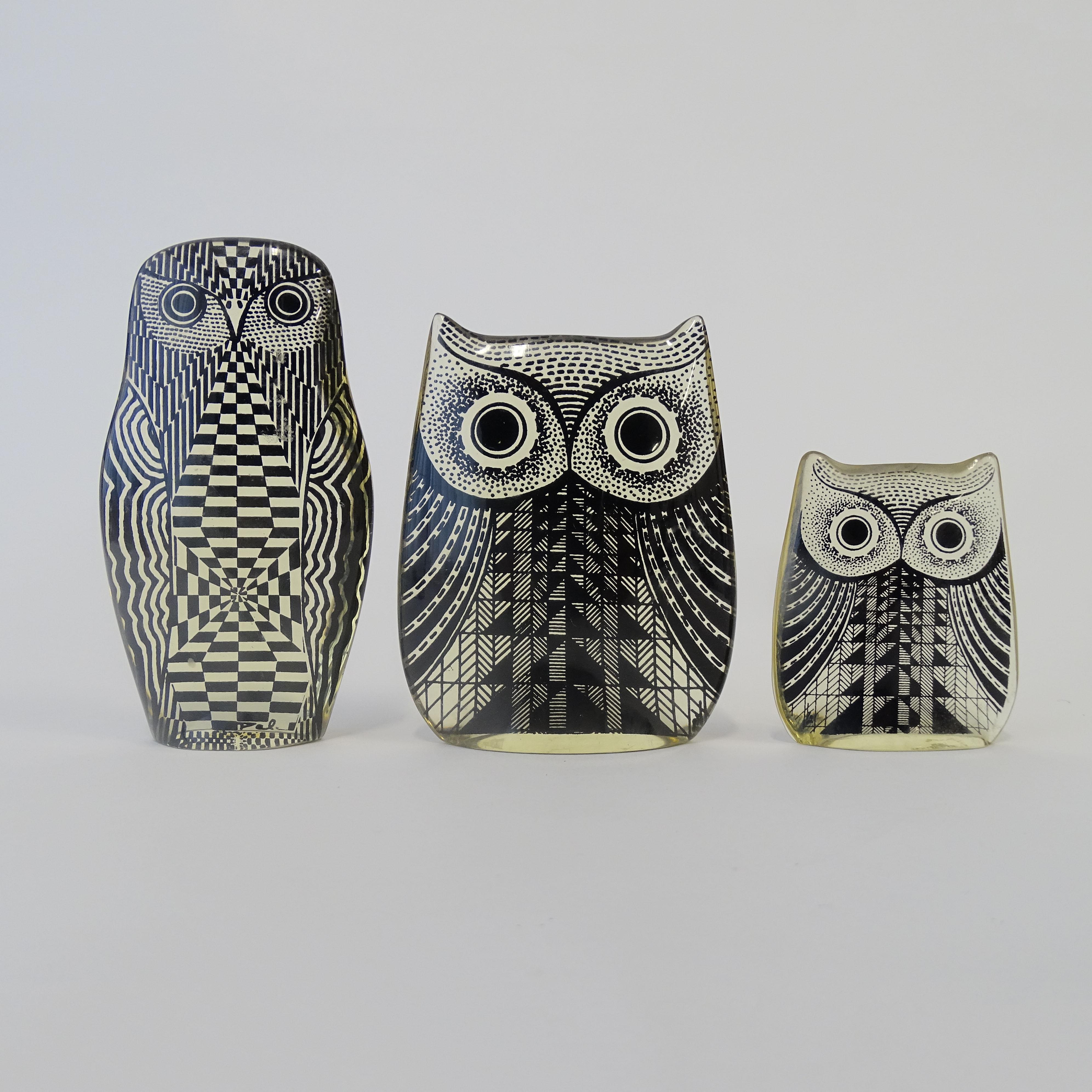 Brazilian Abraham Palatnik set of three Op Art lucite owls, Brazil 1970s For Sale