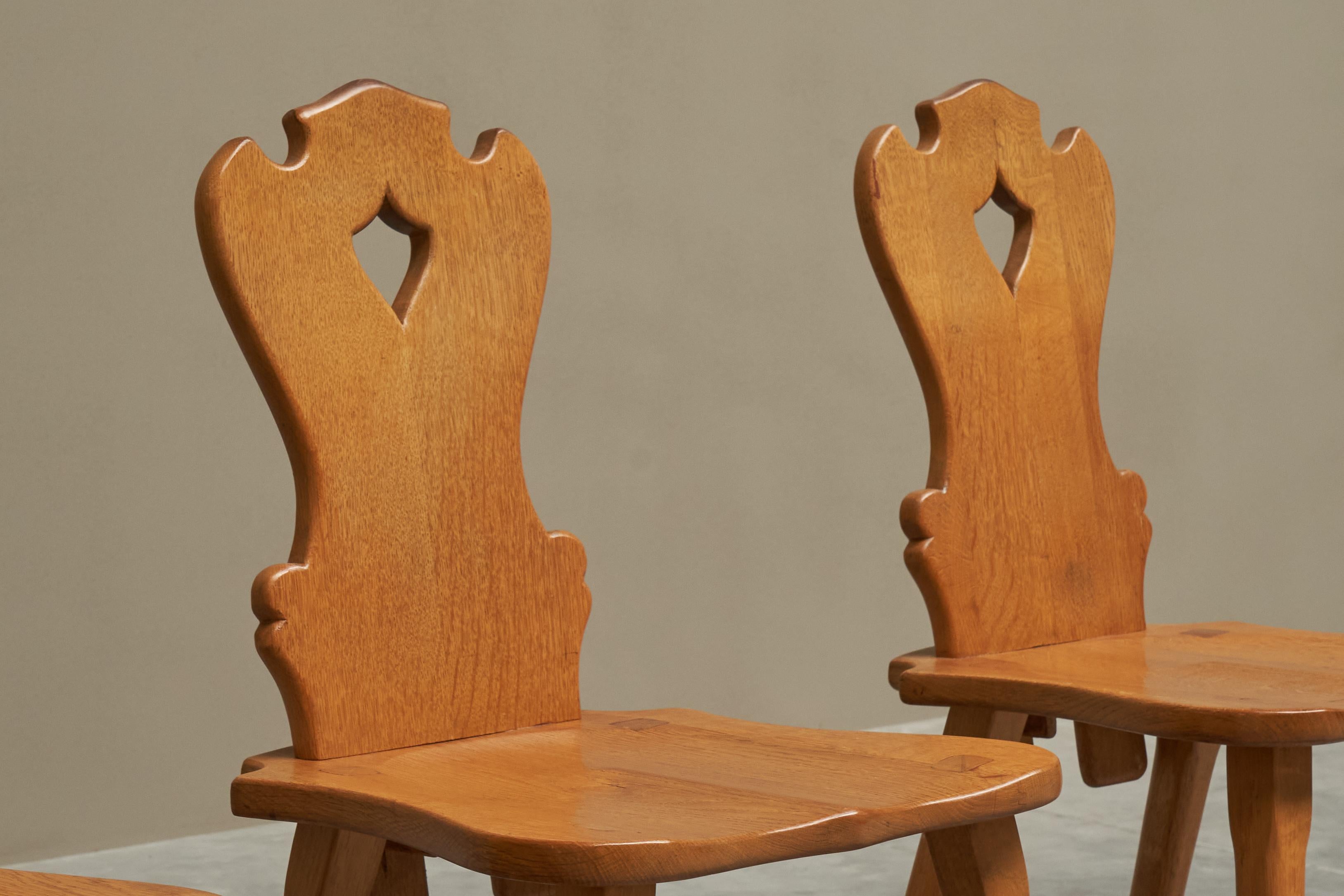 Abraham Sprij: 4er-Set Esszimmerstühle „Chalet Chique“ aus massiver Eiche, 1960er Jahre im Angebot 1