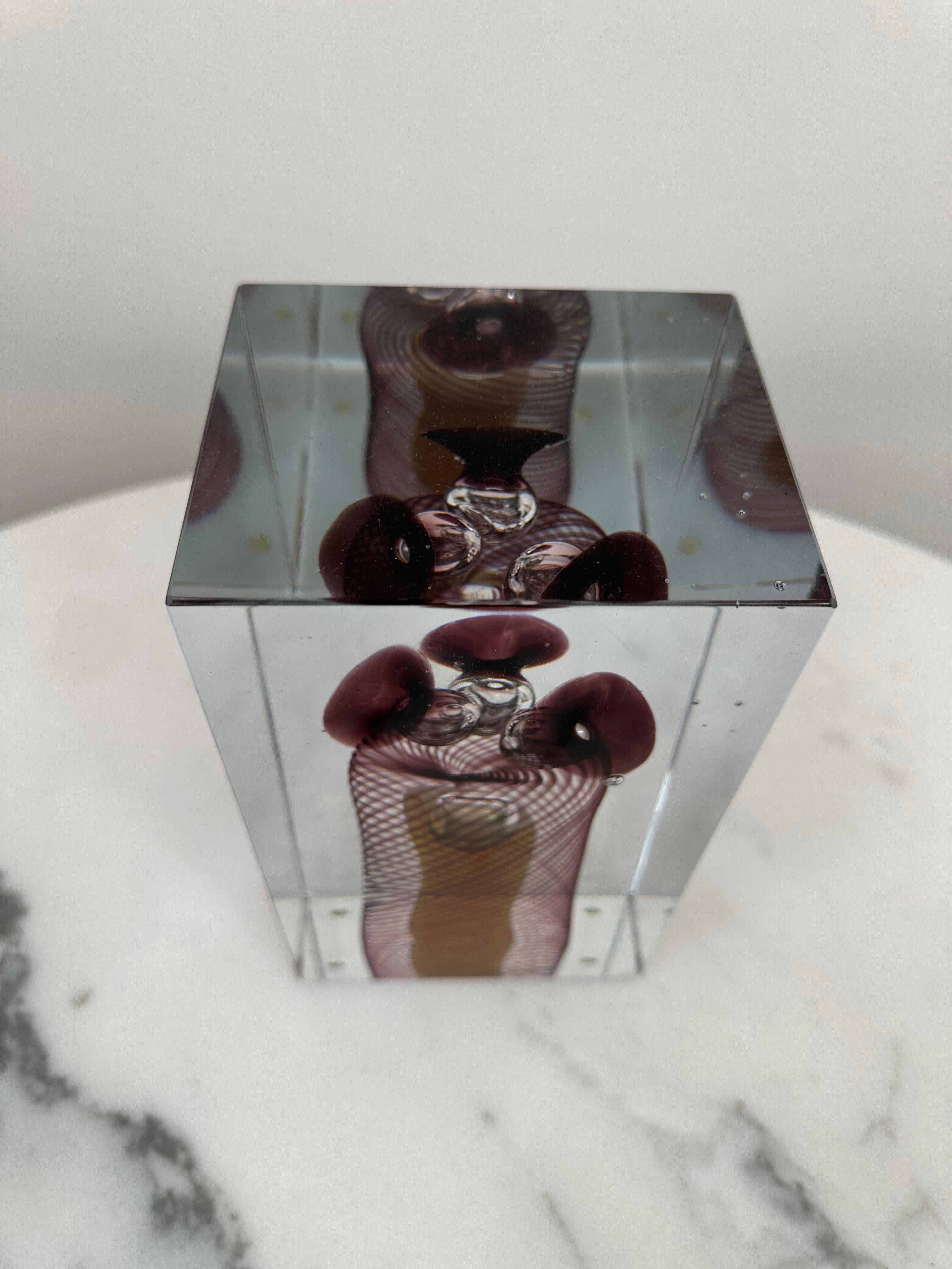Absolut prächtiger Oiva Toikka-Glaswürfel aus Glas – Sonderausgabe 3 / 50 Iittala (Skandinavische Moderne) im Angebot