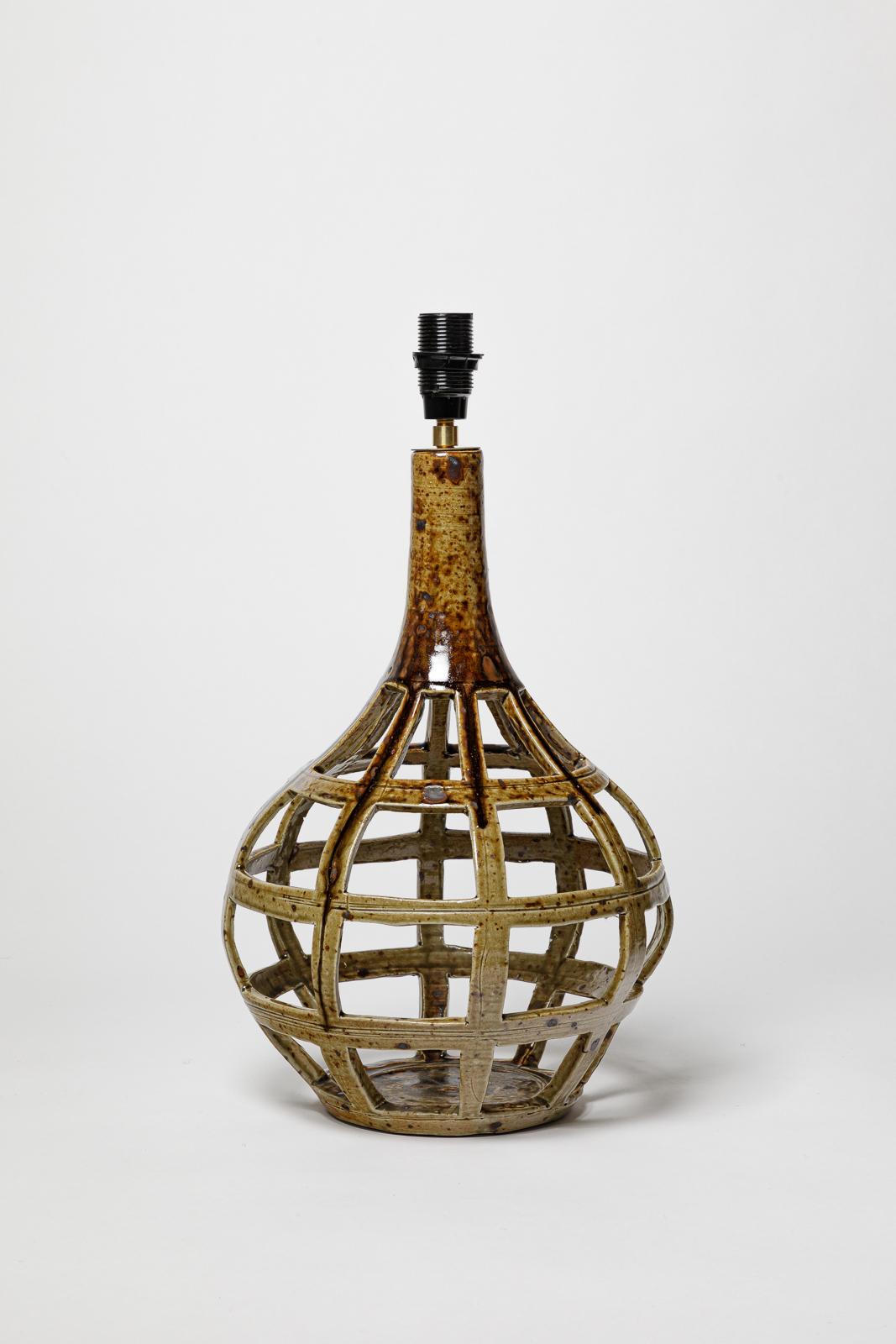 Mid-Century Modern Lampe de table abstraite en céramique brune Design CENTURY DESIGN par J Georges 1960 en vente