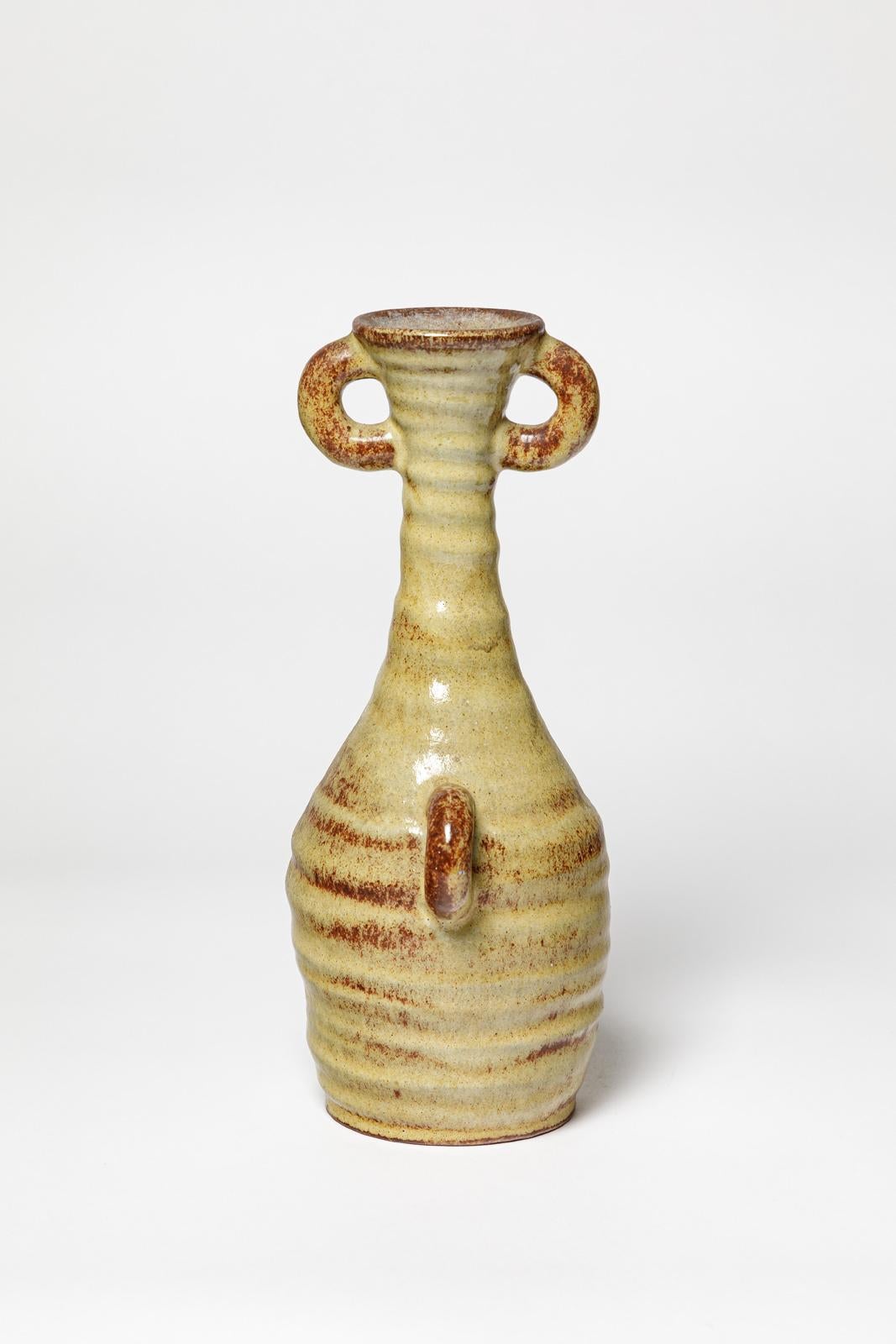 Francese Vaso in ceramica gialla dal design astratto del XX secolo di Accolay firmato 1950 in vendita