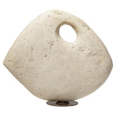 Sculpture abstraite en pierre blanche du 20ème siècle de style Antoine Poncet 1960