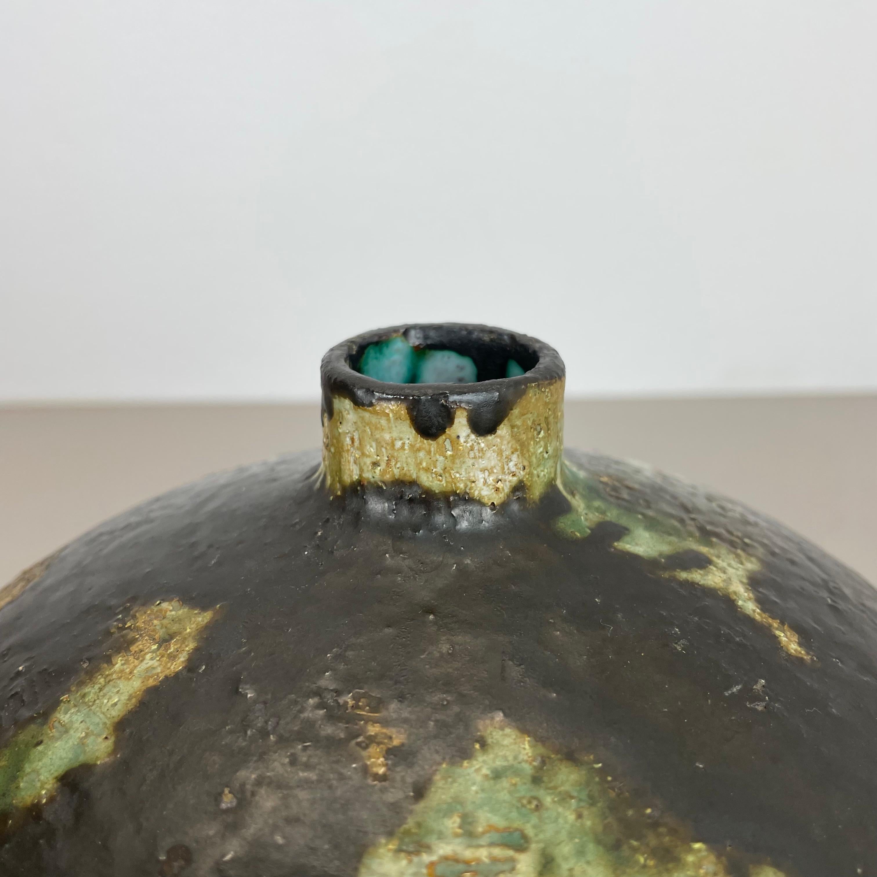 Abstrakte 21cm Keramik-Studio-Keramik-Vase von Gerhard Liebenthron, Deutschland, 1960er Jahre im Angebot 8