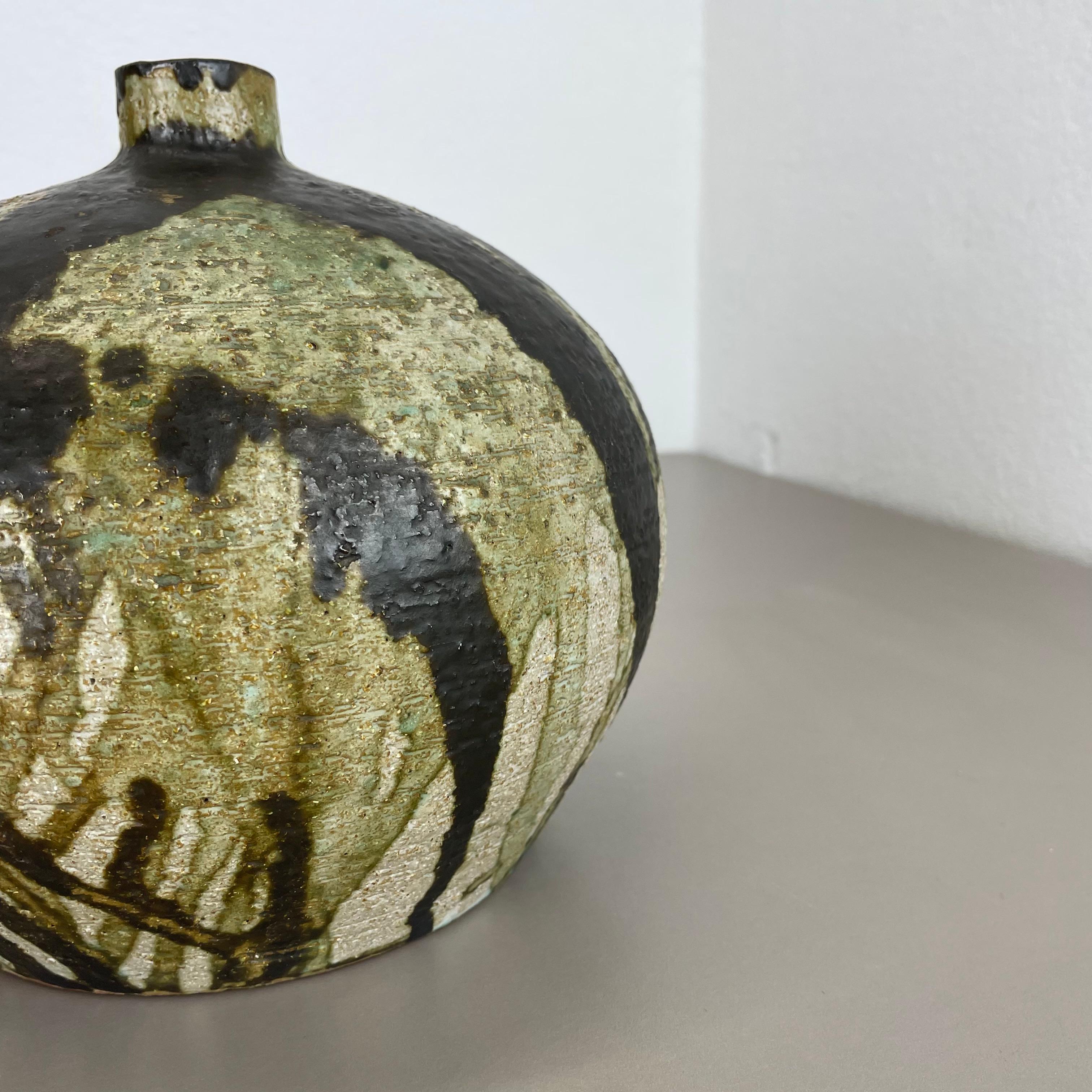 Abstrakte 21cm Keramik-Studio-Keramik-Vase von Gerhard Liebenthron, Deutschland, 1960er Jahre im Angebot 12