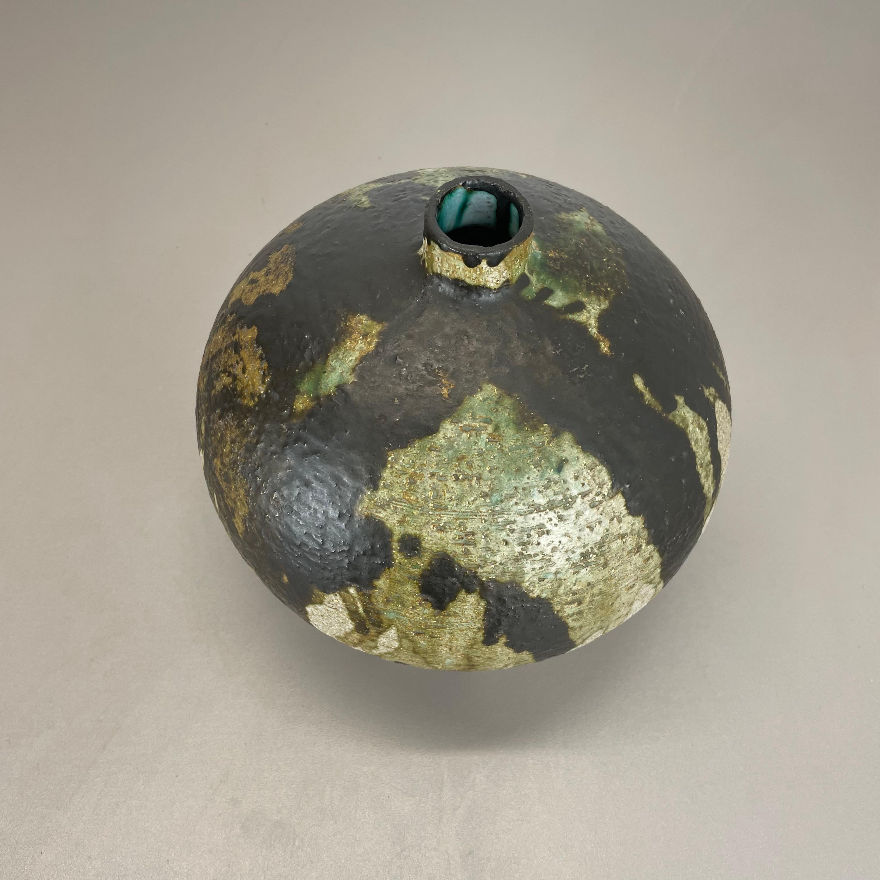 Abstrakte 21cm Keramik-Studio-Keramik-Vase von Gerhard Liebenthron, Deutschland, 1960er Jahre im Angebot 14