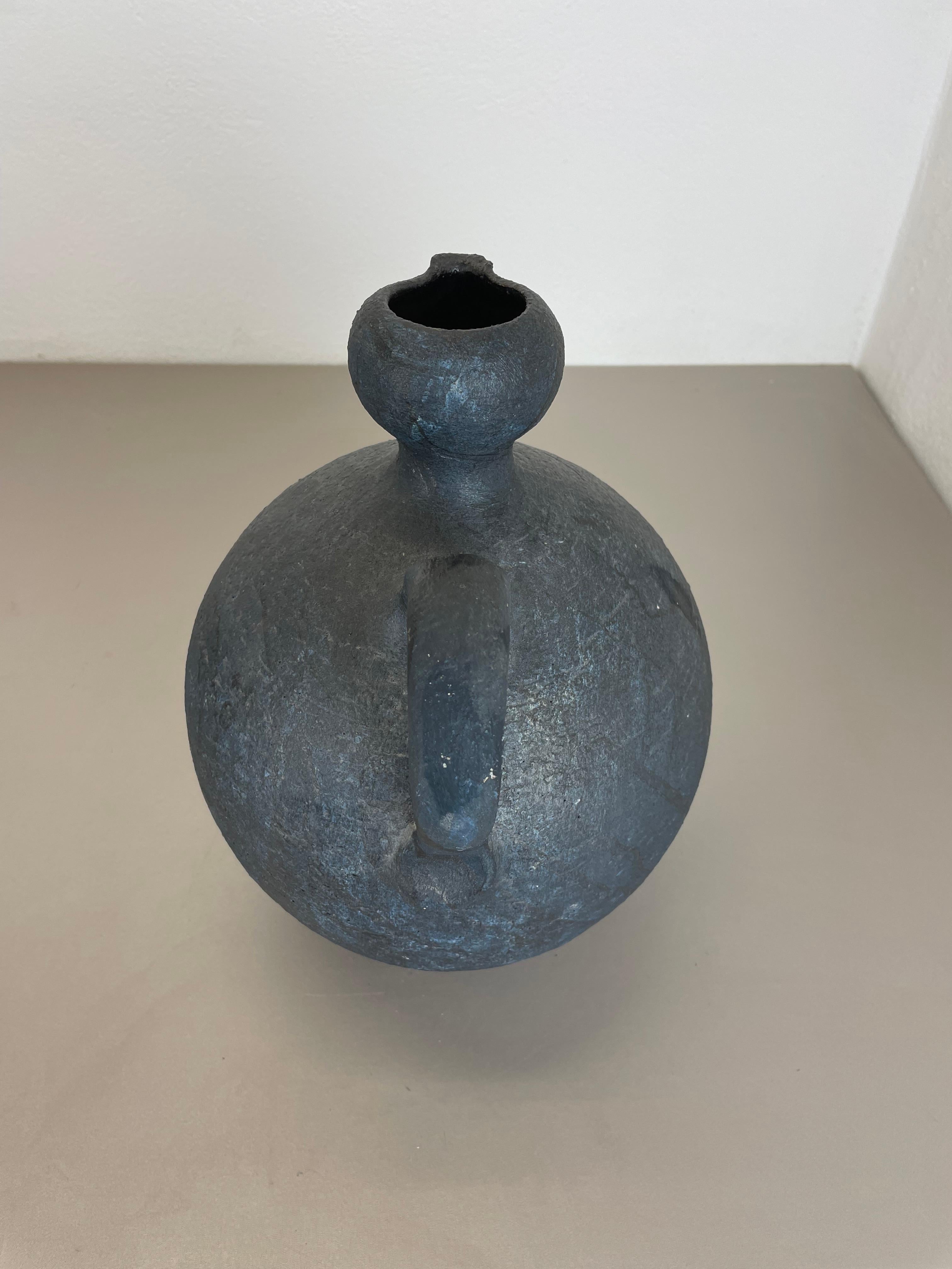 Abstract 31cm Ceramic Studio Pottery Object, Gerhard Liebenthron, Germany, 1981 In Good Condition For Sale In Kirchlengern, DE