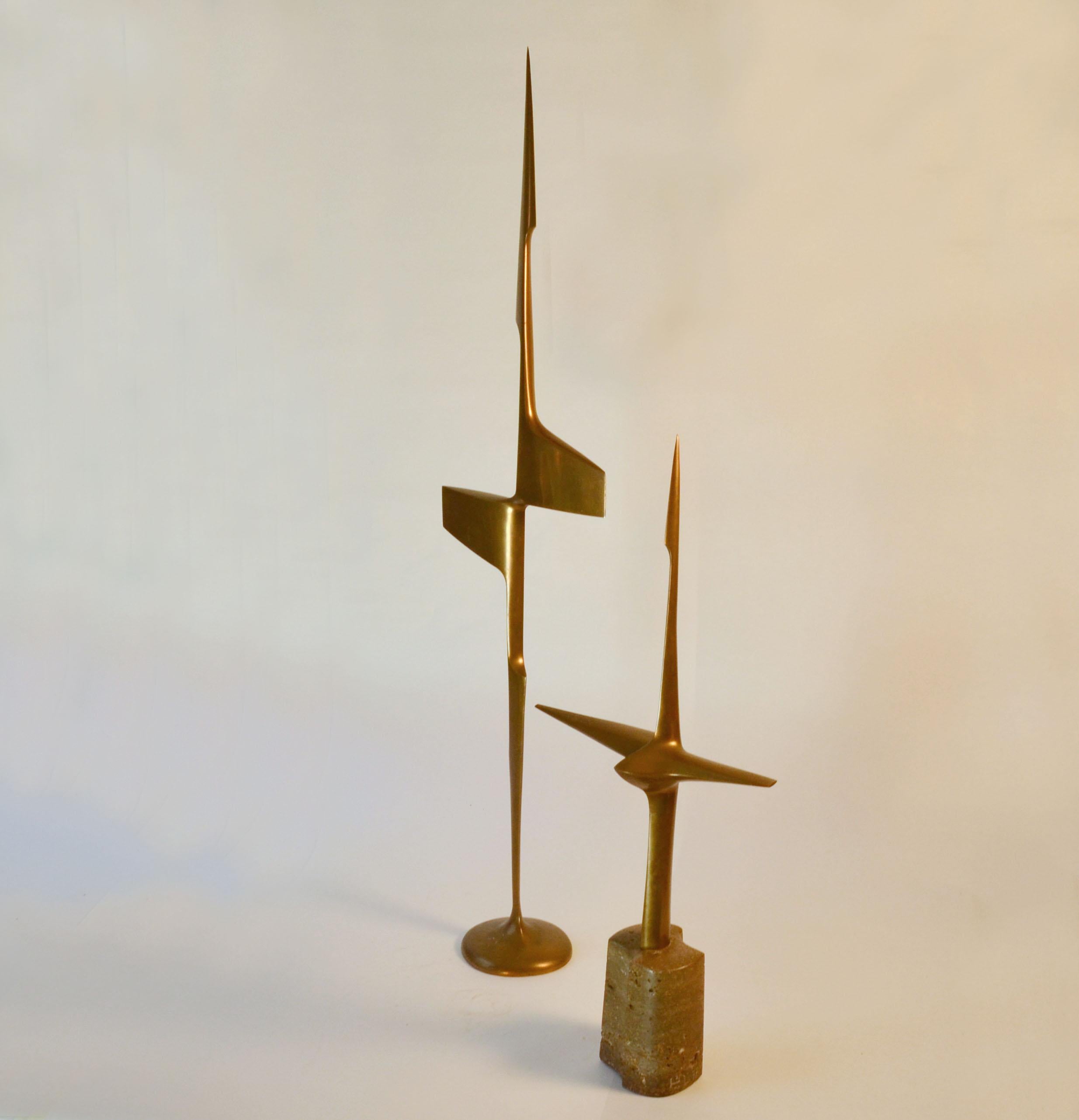 Tall Abstract Expressive Bronze Sculpture Dutch, 1970's For Sale 1