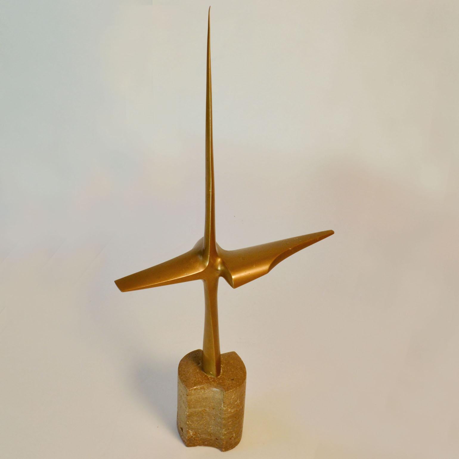 Abstract Aerodynamic Bronze Sculpture, Dutch 1977 For Sale 4