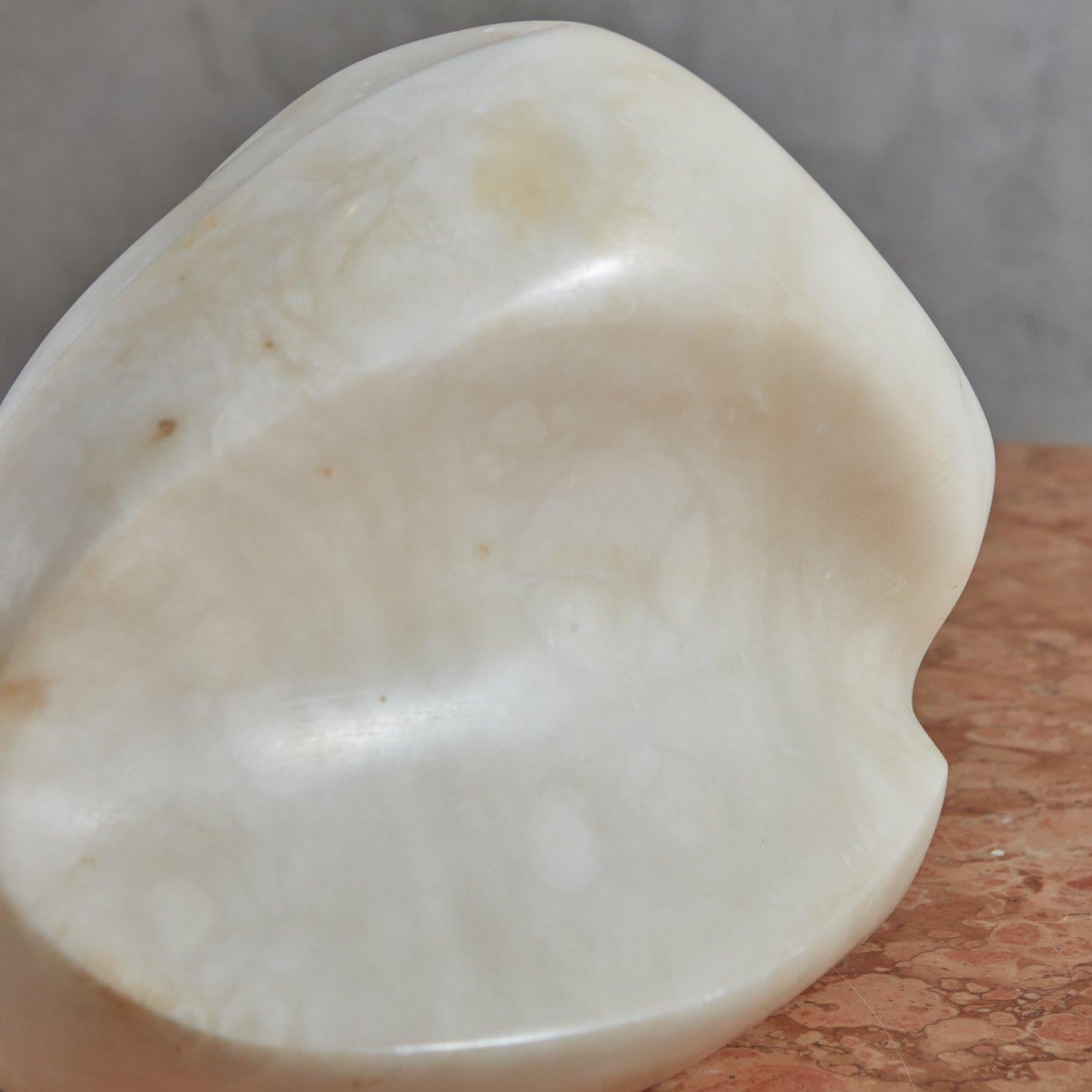 Abstract Alabaster Sculpture, 20th Century For Sale 1