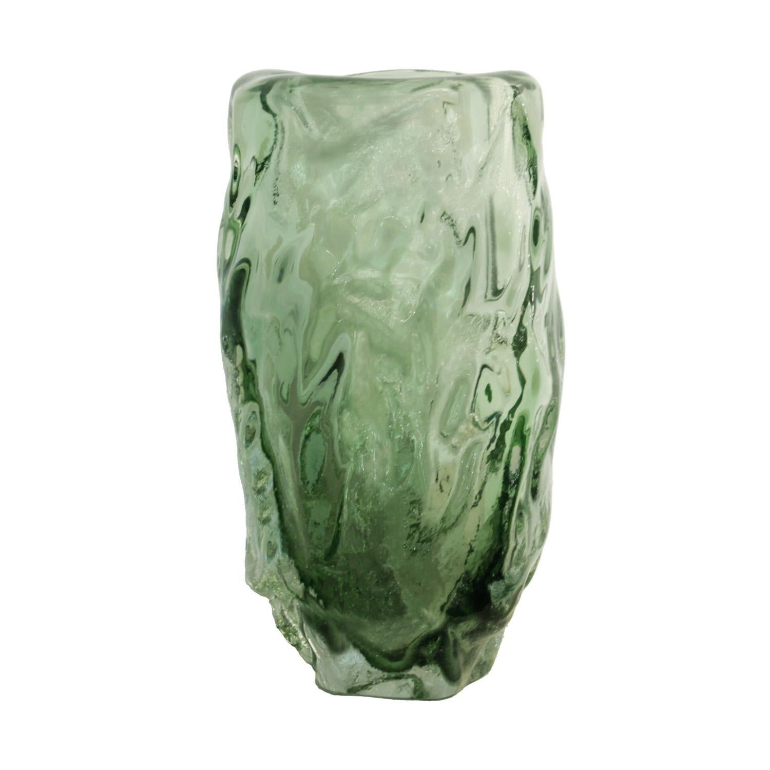 Hand crafted Murano sommerso green glass vase inspired by the works of Italian abstract artist Alberto Burri. Italy 2023