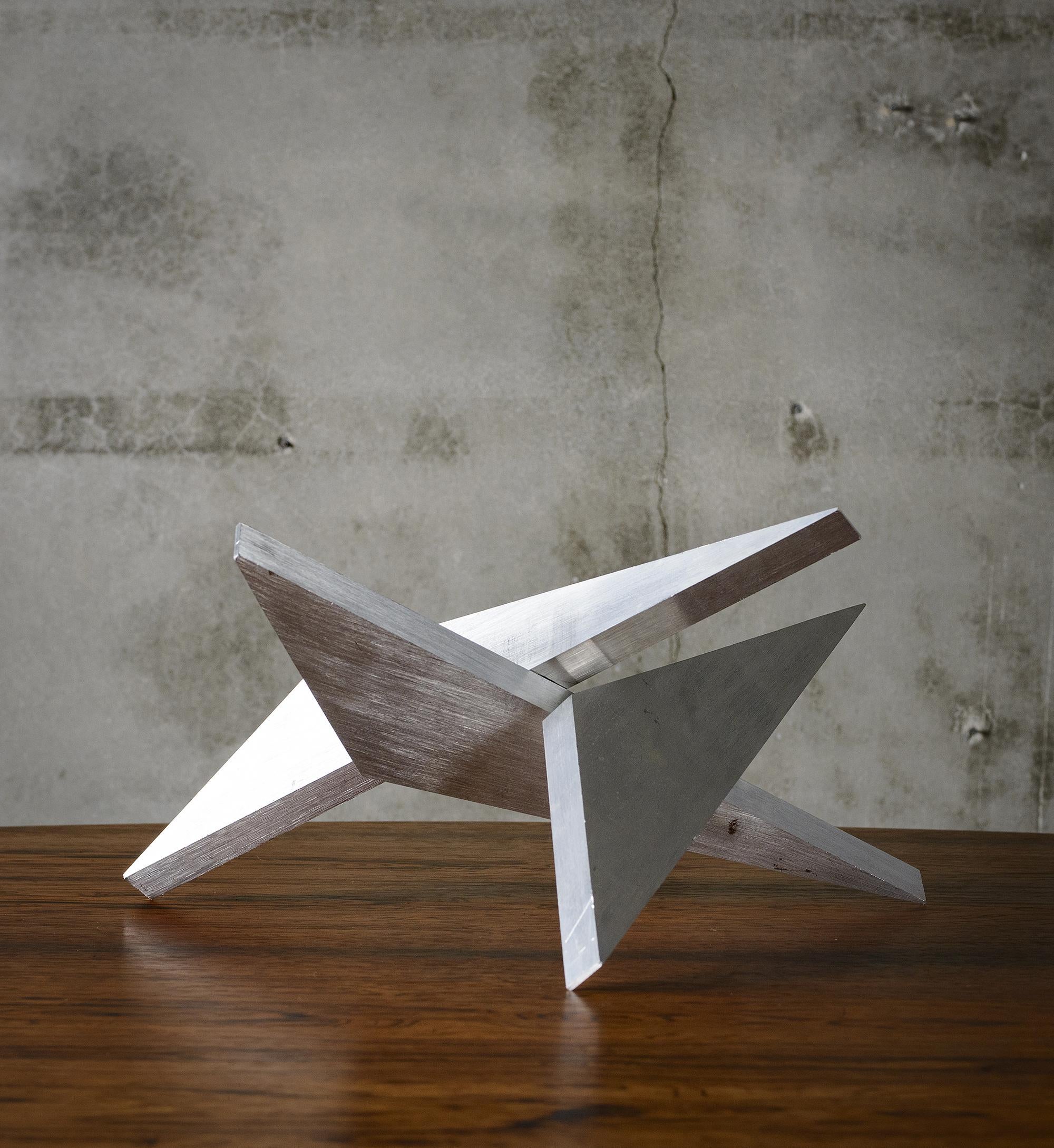 Abstract Aluminum Sculpture by Larry Mohr In Good Condition For Sale In Los Angeles, CA