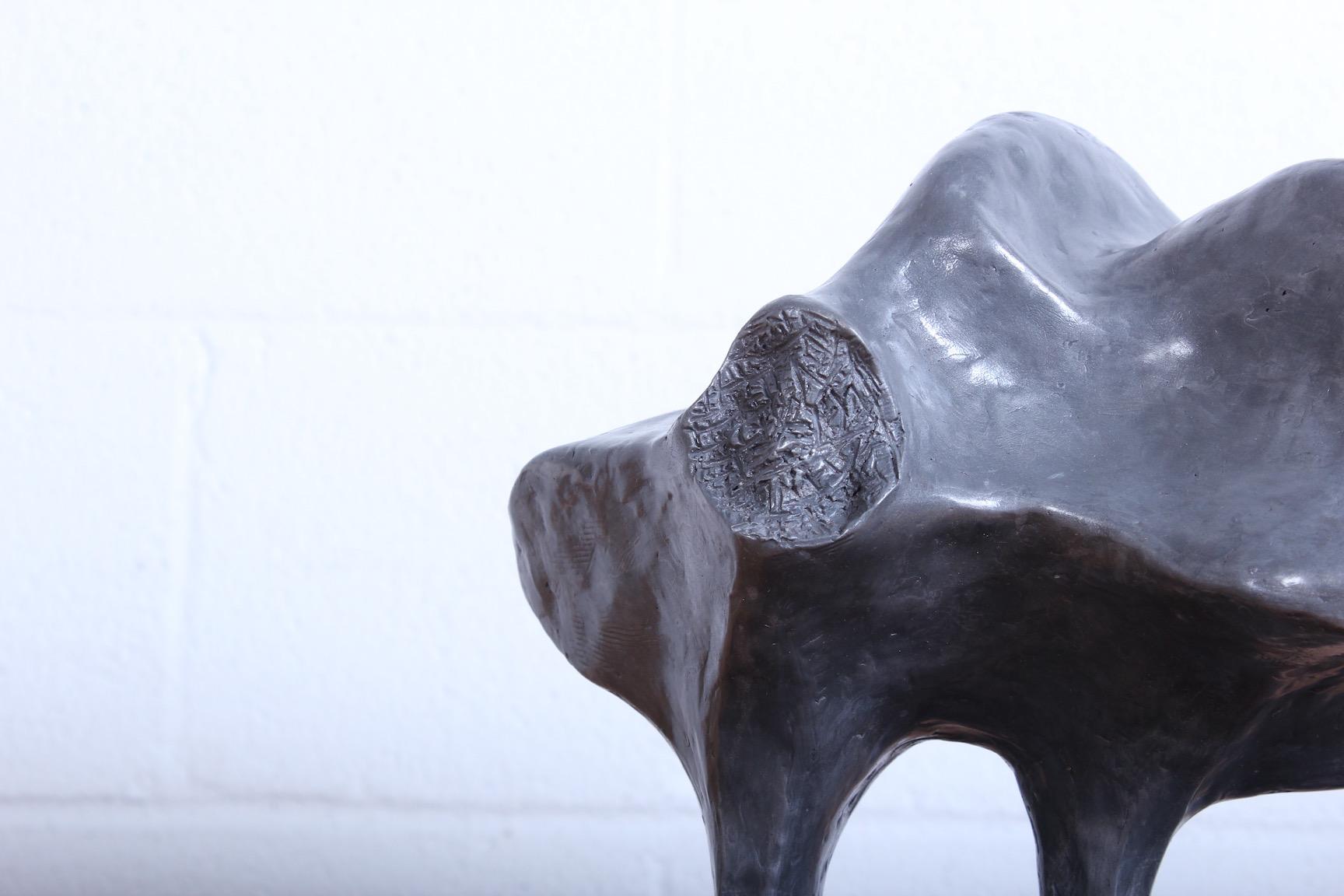 Sculpture abstraite en aluminium de Philip Vickers en vente 3