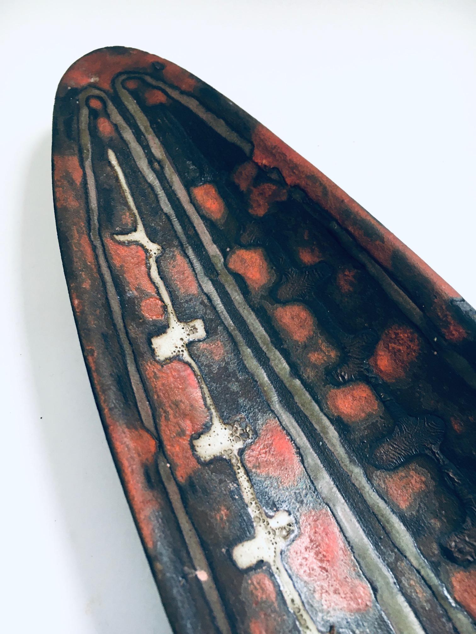 Abstract Art Ceramic Surfboard Bowl Dish by Perignem Studio, Belgium 1960's For Sale 2
