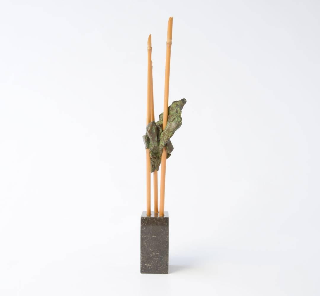 Bronze Sculpture abstraite en bambou et laiton en vente