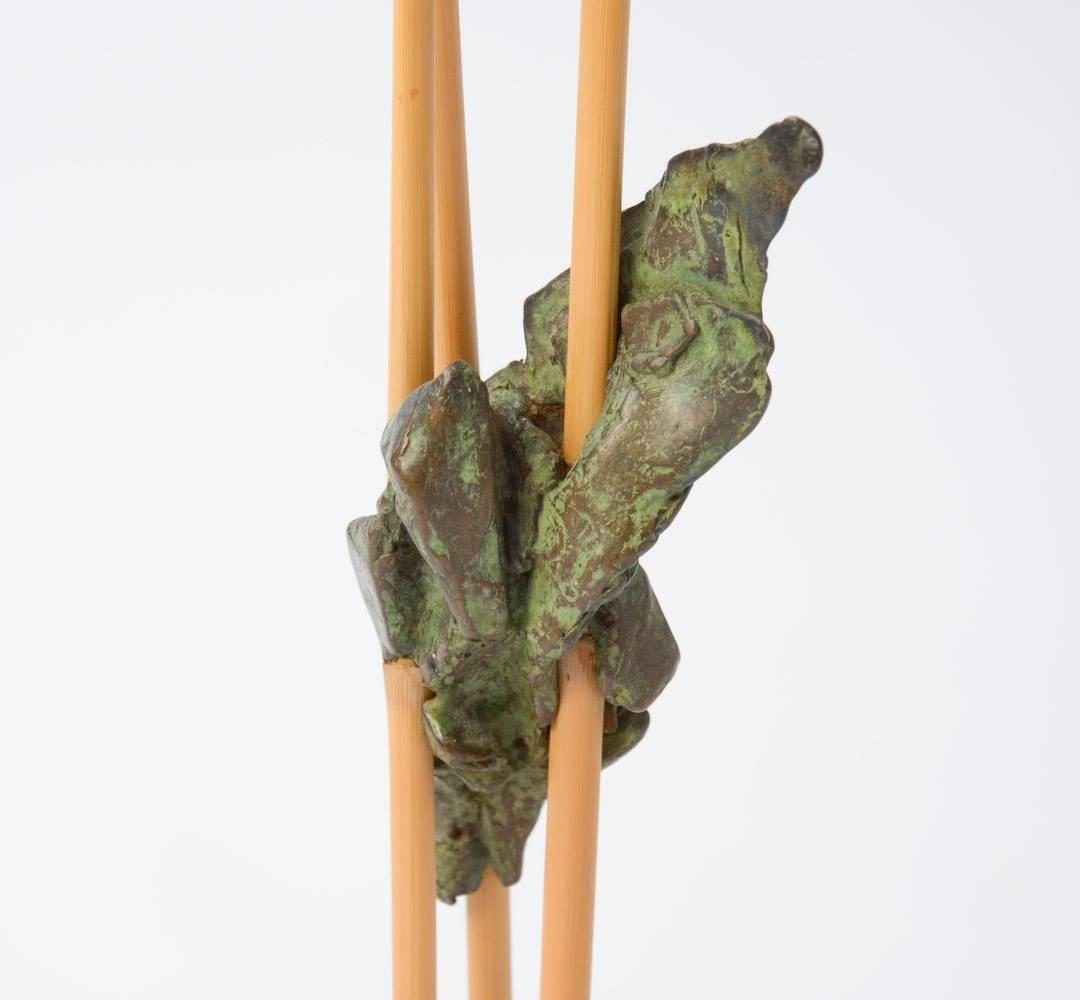 Skulptur aus Bambus und Messing, Abstrakt im Angebot 1