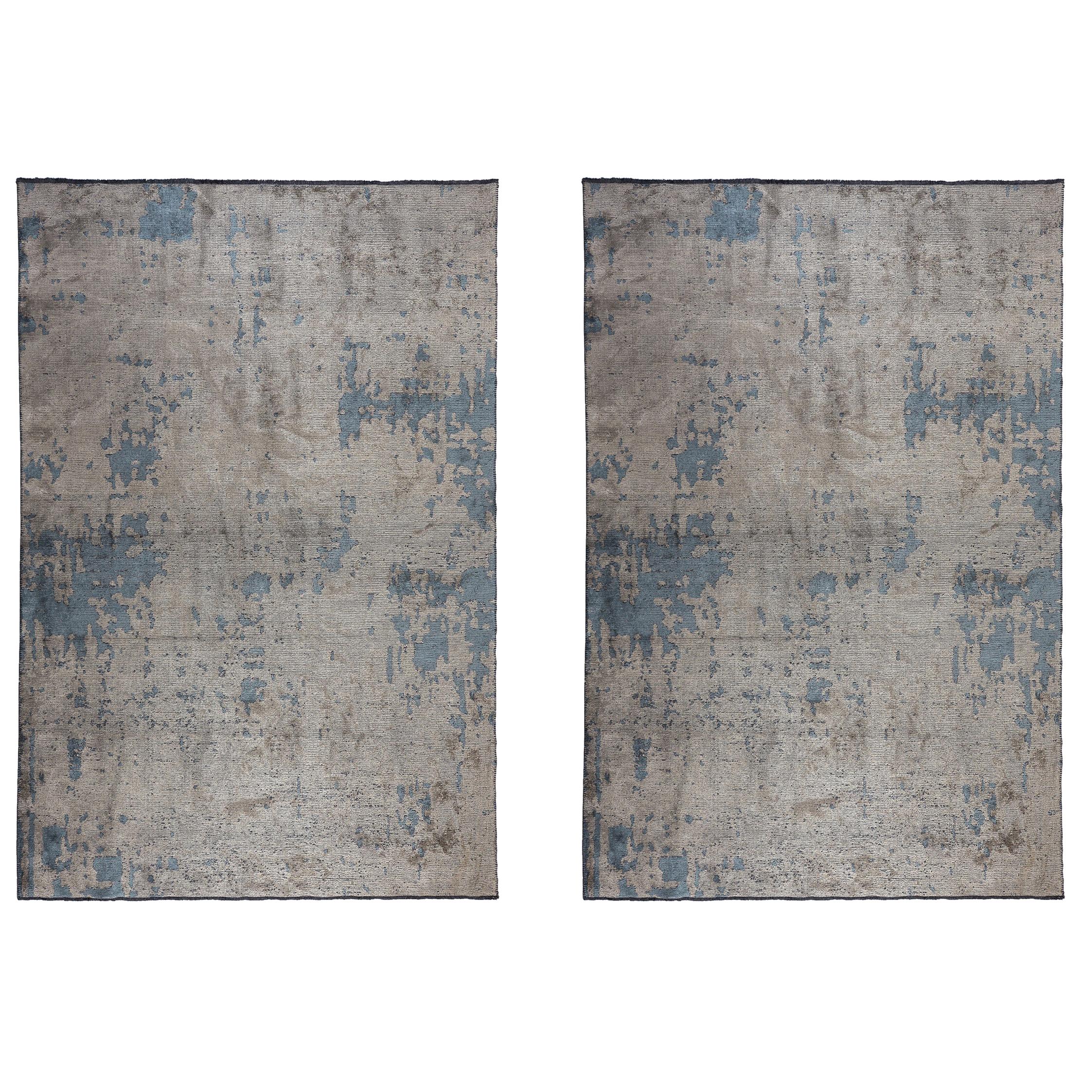 Paire de tapis semi-pelucheux de luxe à motif abstrait dégradé beige, gris, gris clair et bleu clair