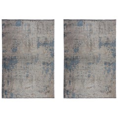 Paire de tapis semi-pelucheux de luxe à motif abstrait dégradé beige, gris, gris clair et bleu clair