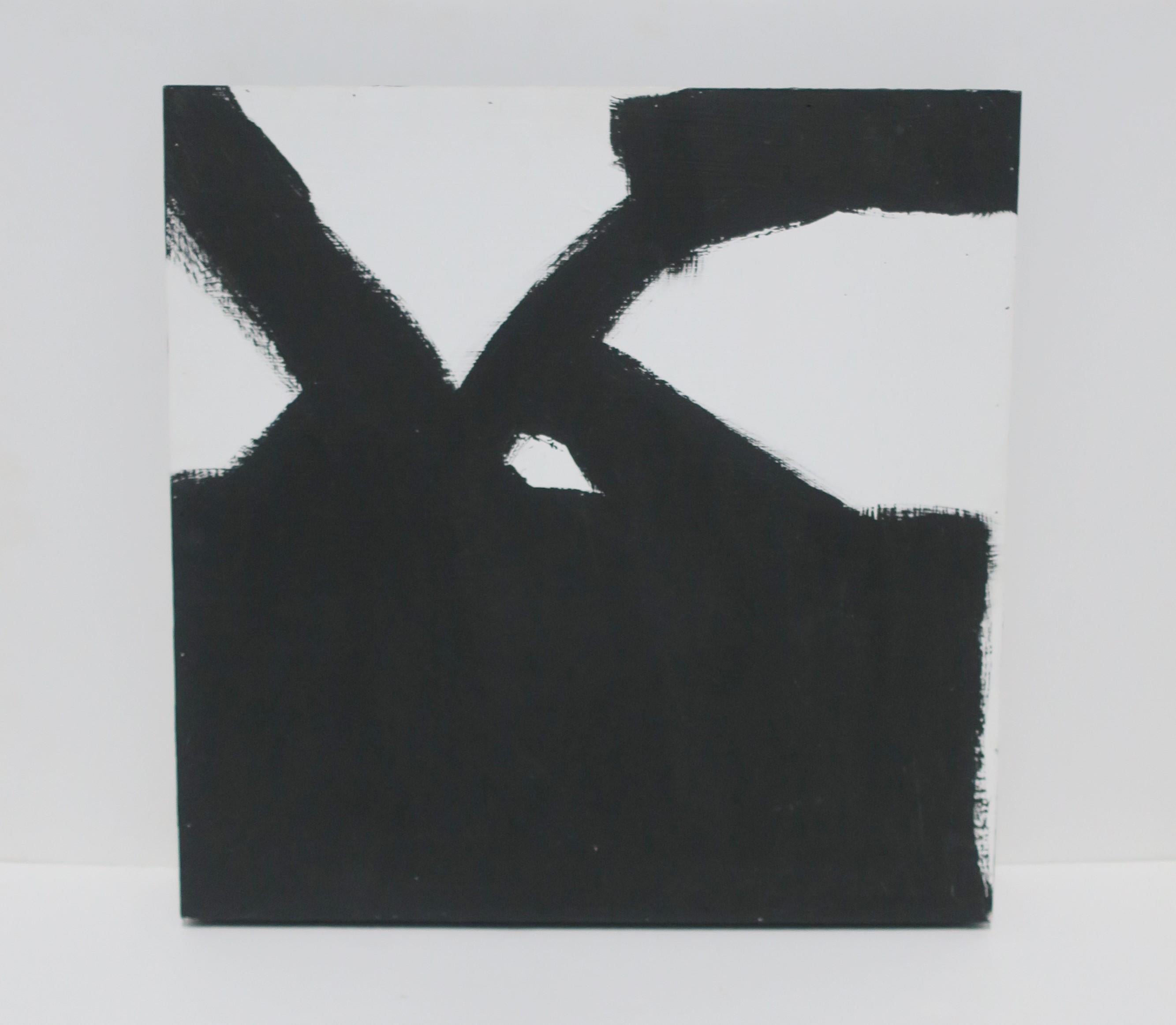 Abstract Black and White Artwork Painting In Good Condition For Sale In New York, NY