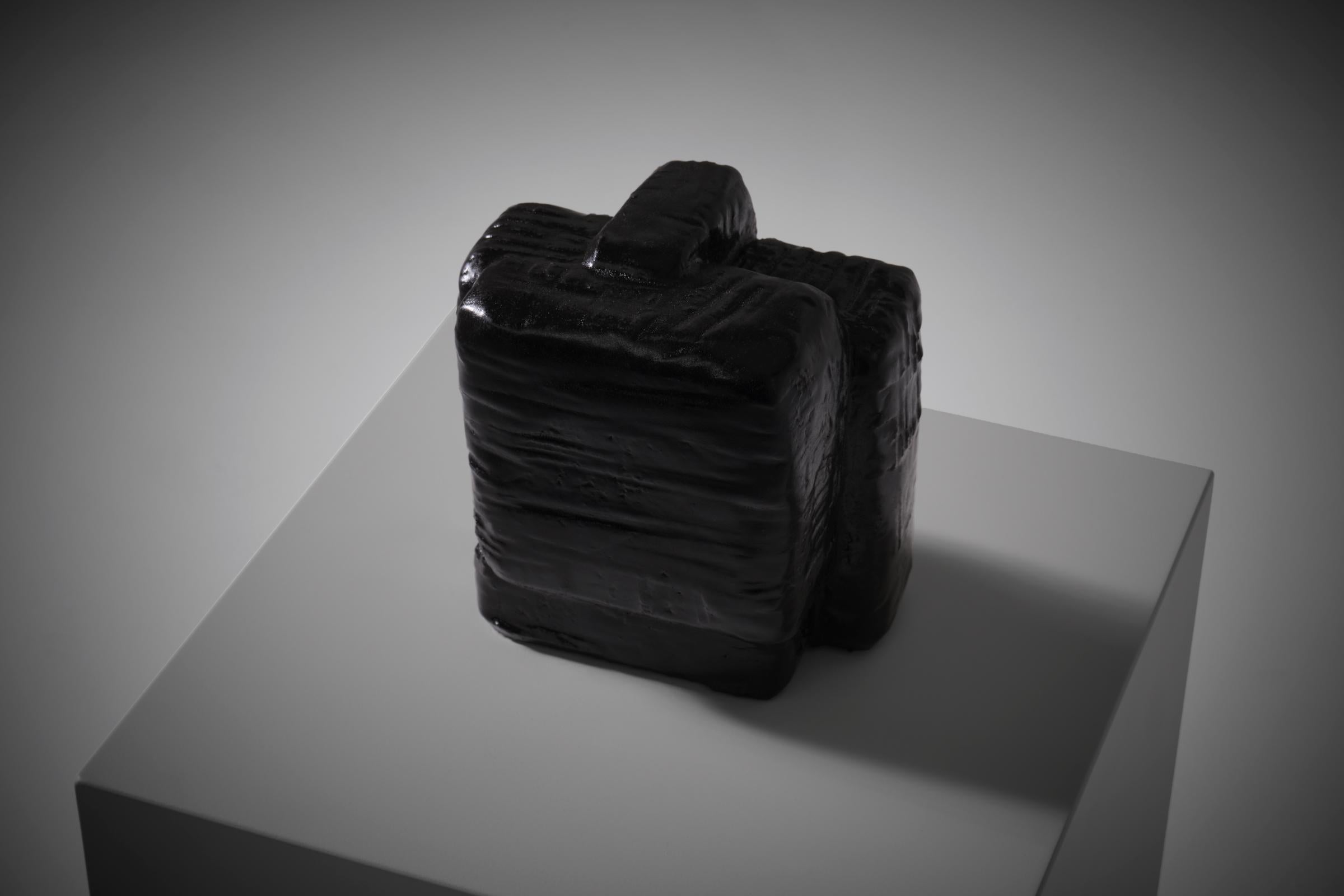 Abstract black ceramic cubist sculpture, 1970s For Sale 2