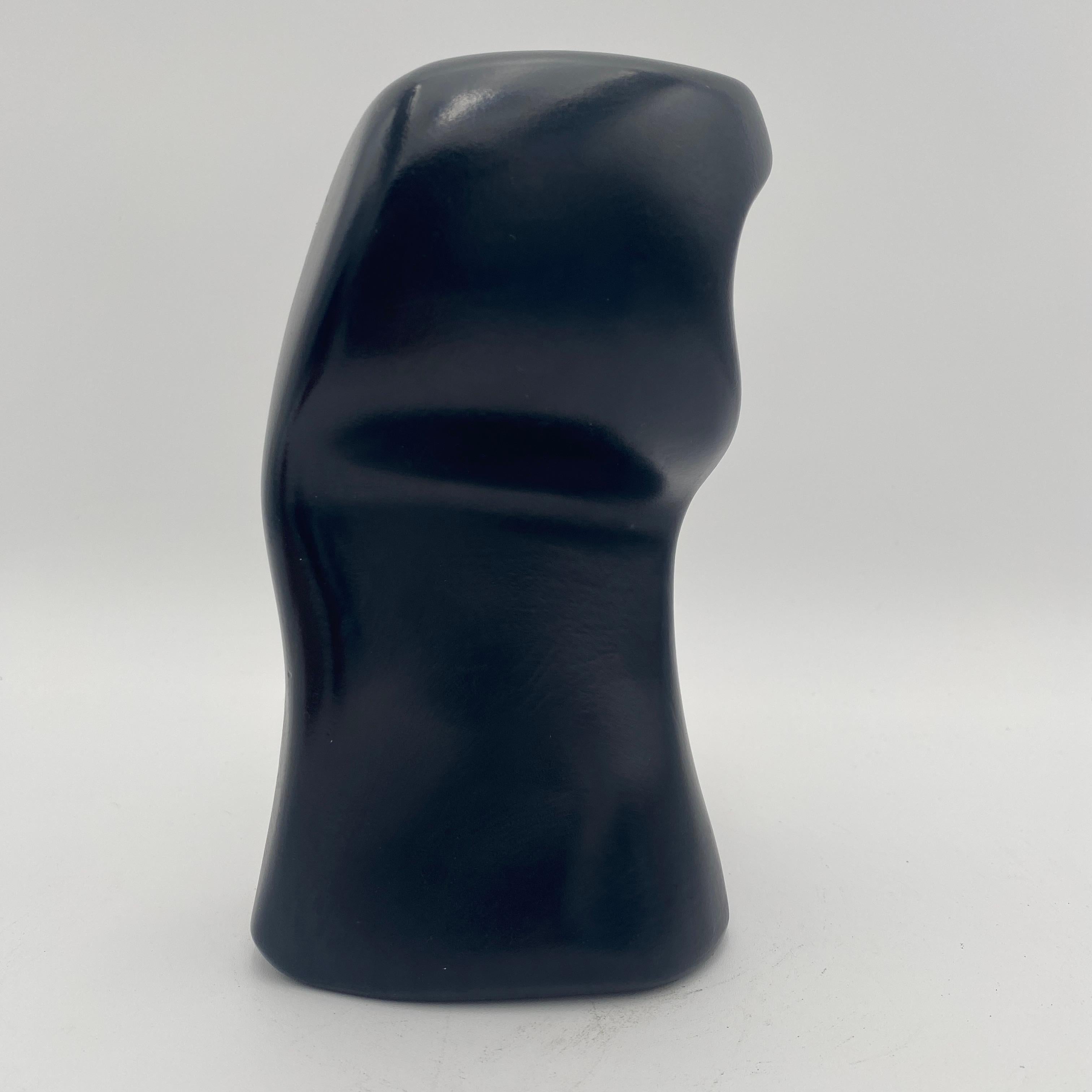 Abstract Black Ceramic Sculpture, Signed 1979 In Good Condition For Sale In San Juan Capistrano, CA