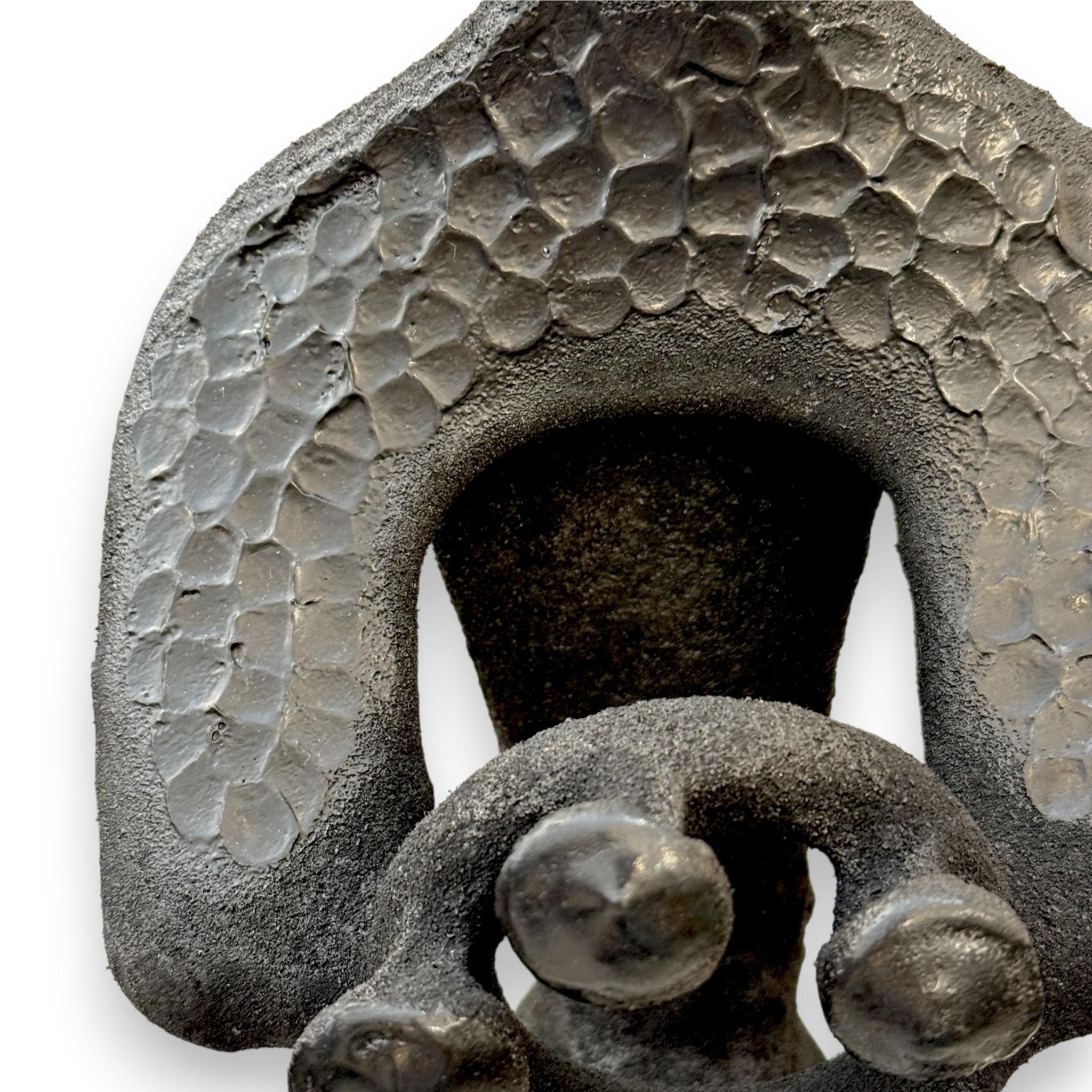 Abstract black steel patinated sculpture by the designer Michel Froment, 2025 im Angebot 4