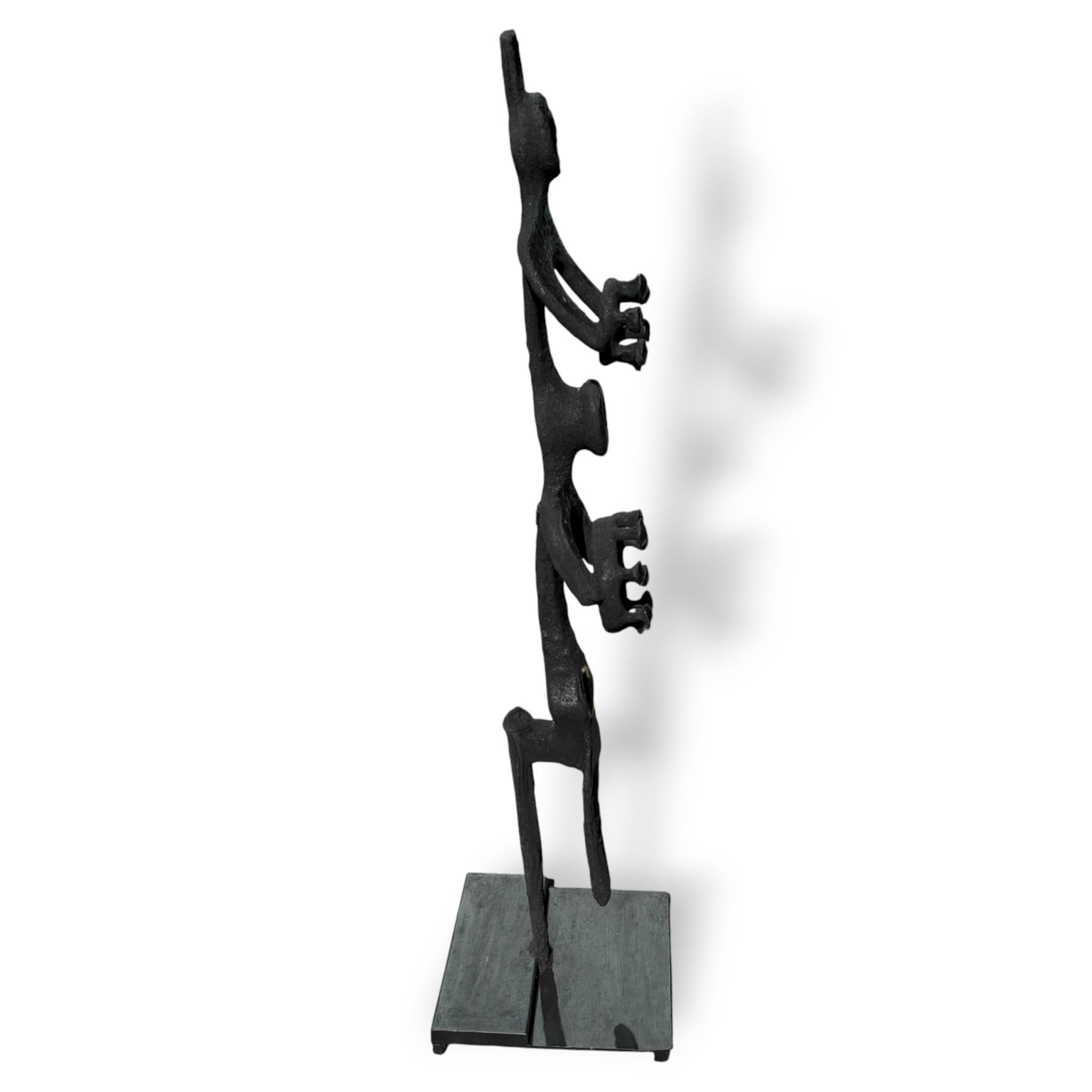 Abstract black steel patinated sculpture by the designer Michel Froment, 2025 (21. Jahrhundert und zeitgenössisch) im Angebot