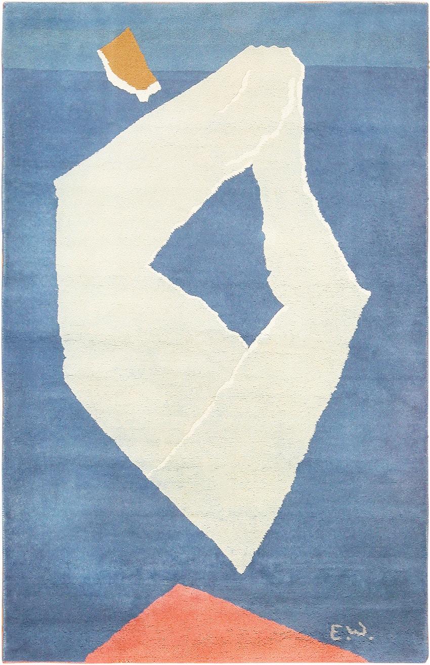 Abstrakter blauer und weißer Vintage-Kunstflorteppich 3'10