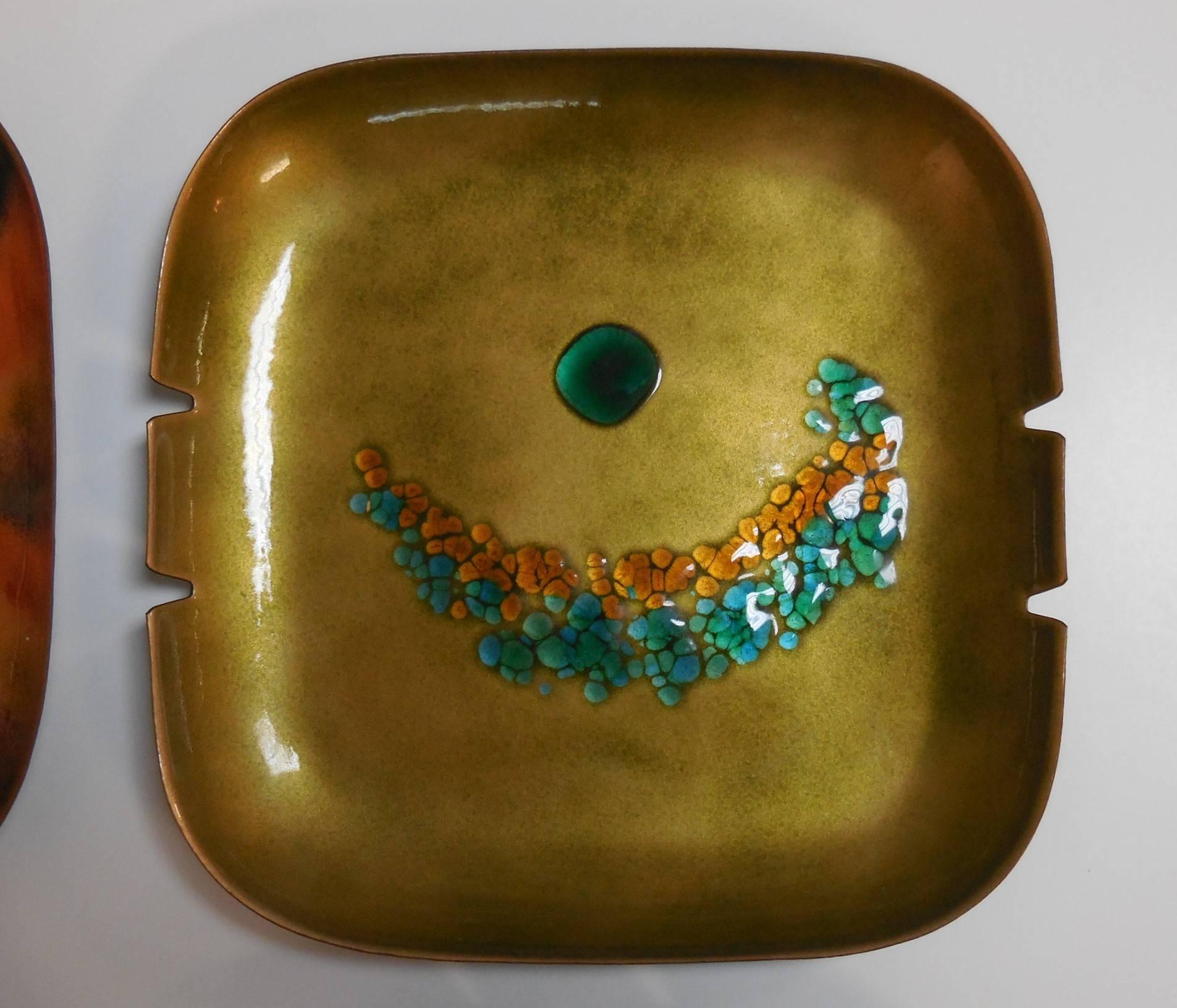 Abstract Bovano Enamel Bowls or Ashtrays, Collection of Four In Excellent Condition In Miami, FL