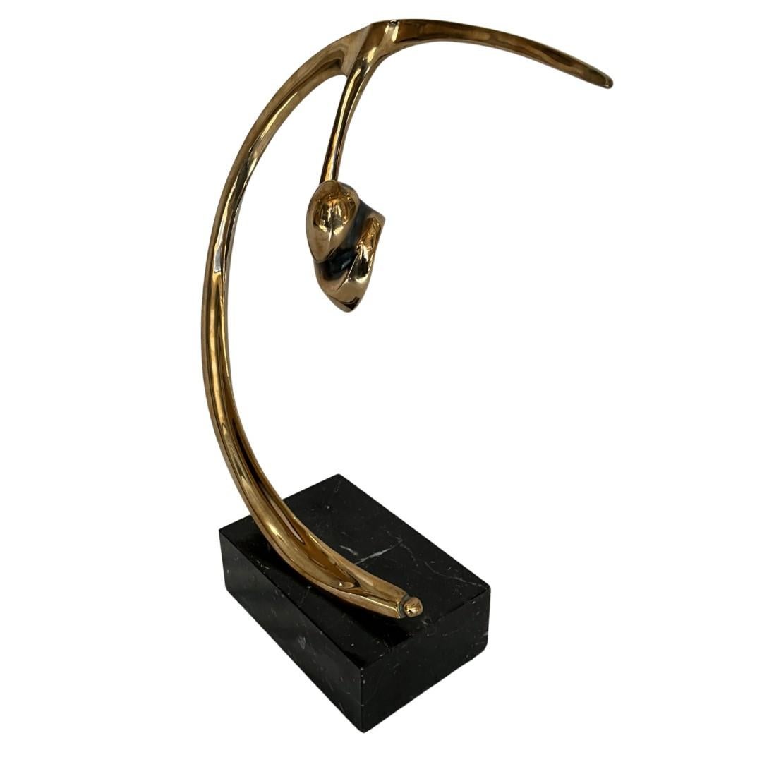 Scultura astratta in ottone In condizioni buone in vendita a Los Angeles, CA