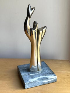 Scultura da tavolo astratta in ottone di Prometeo II di Pavlos Angelos Kougioumtzis