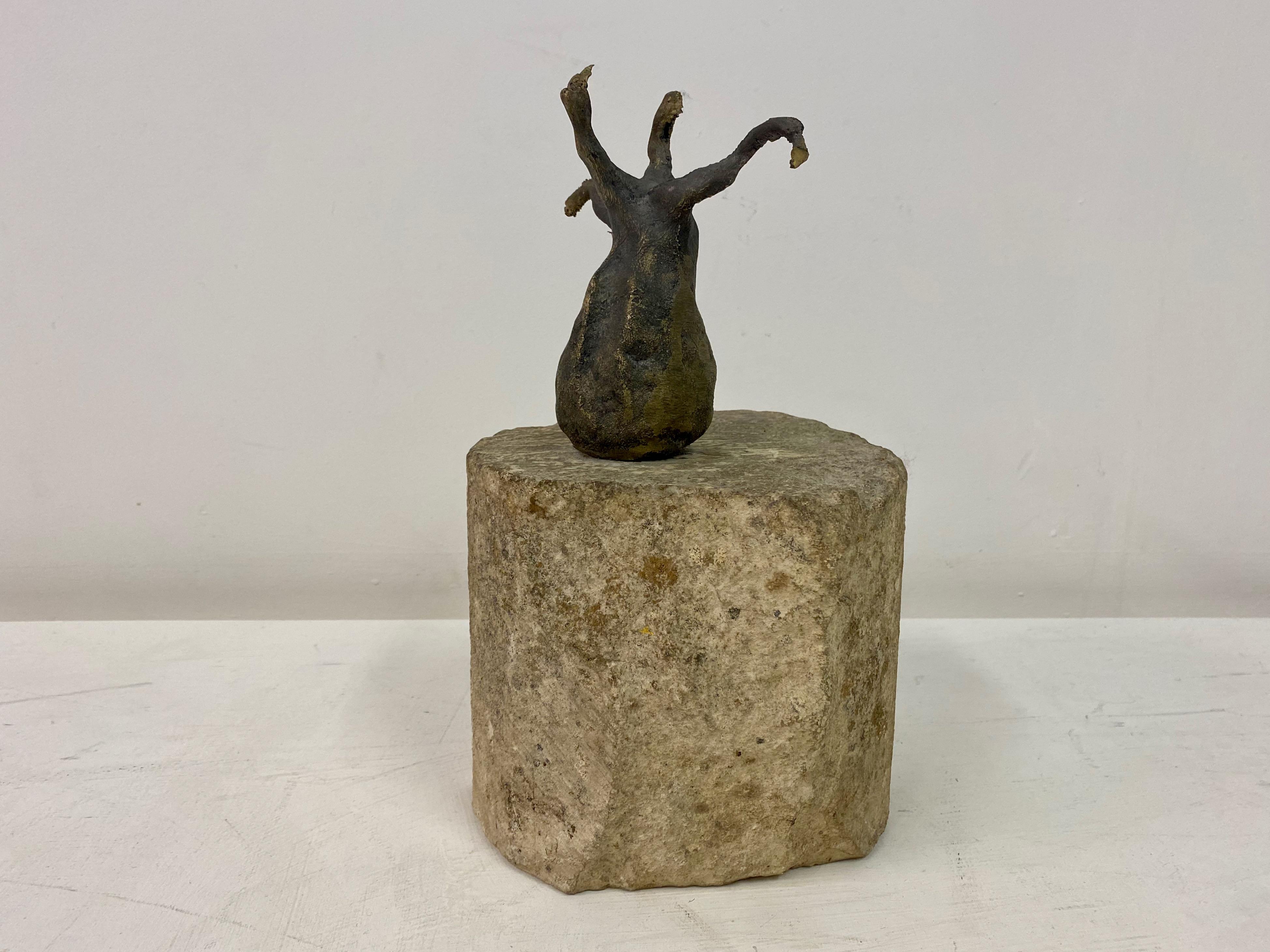 Abstract bronze sculpture

On stone base

Roughly finished bronze,

Mid-late 20th century.