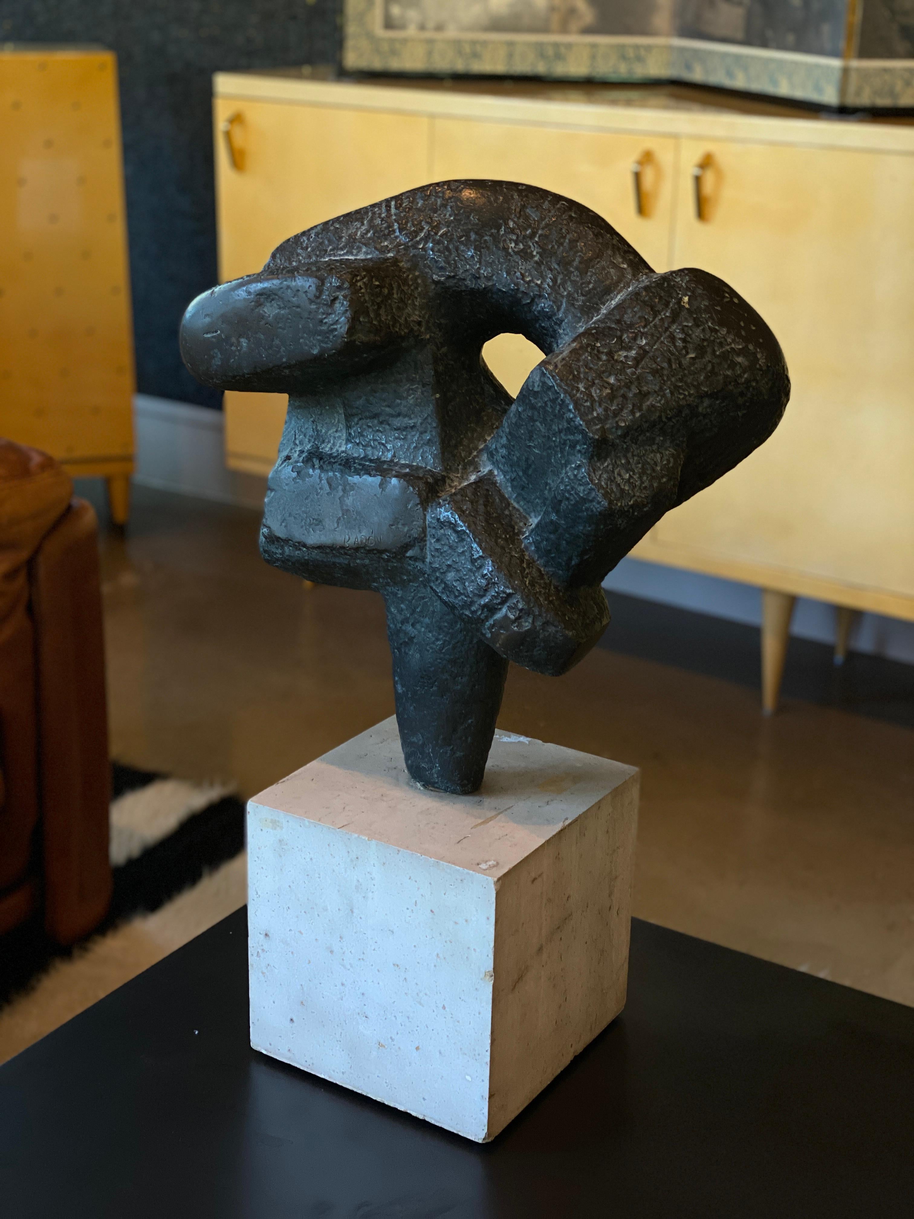 Mid-Century Modern abstract bronze sculpture on stone base by Spanish artist, Francisco Baron, signed by the artist. Gallery tag remains on base, 1960s. Measure: 28