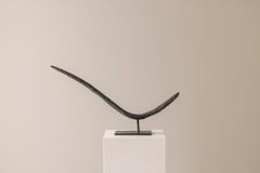 Scultura astratta in bronzo di Joseph Frismand, 1988
