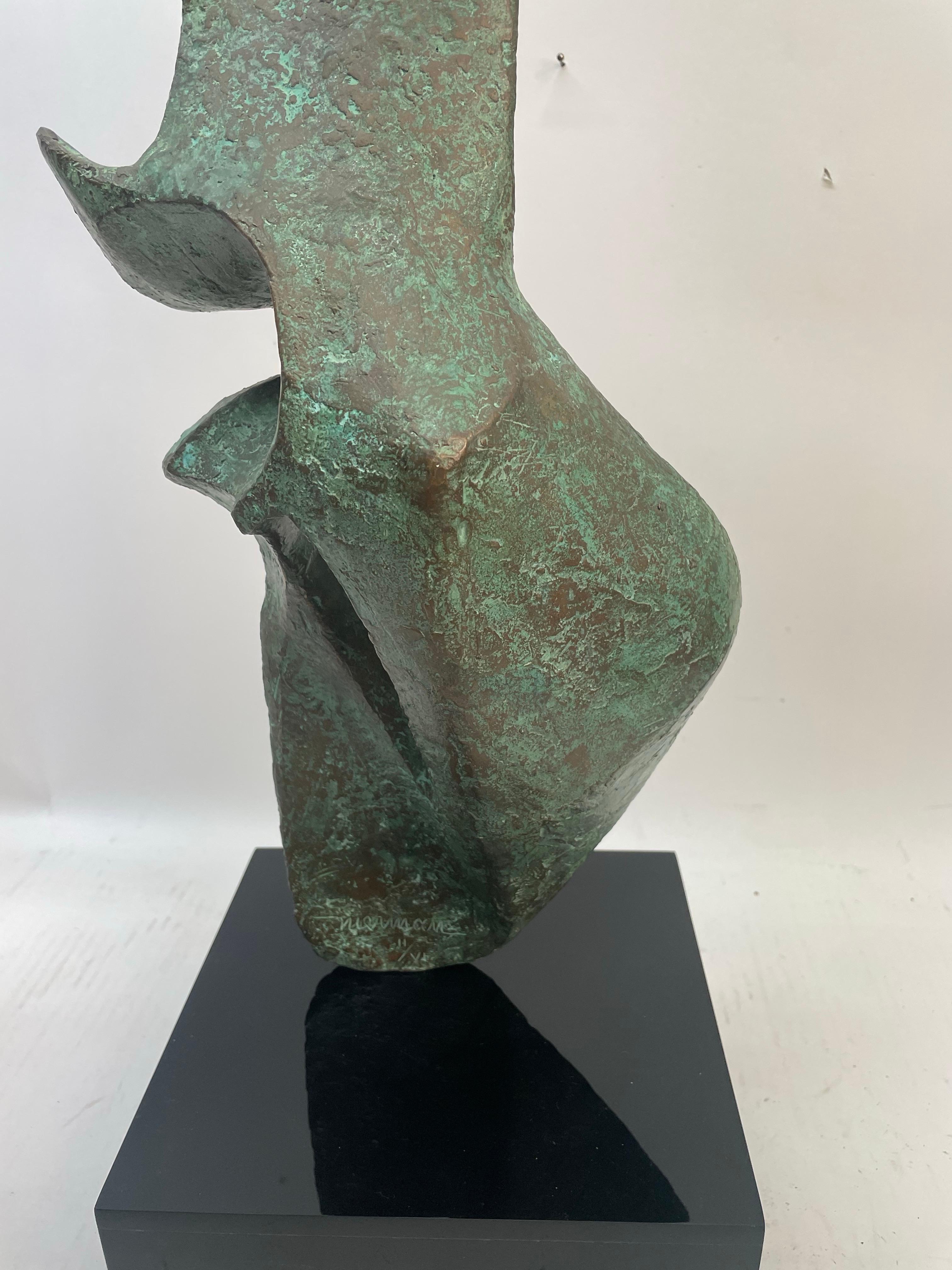 Escultura abstracta en bronce de Leonardo Nierman mediados del siglo XX en venta