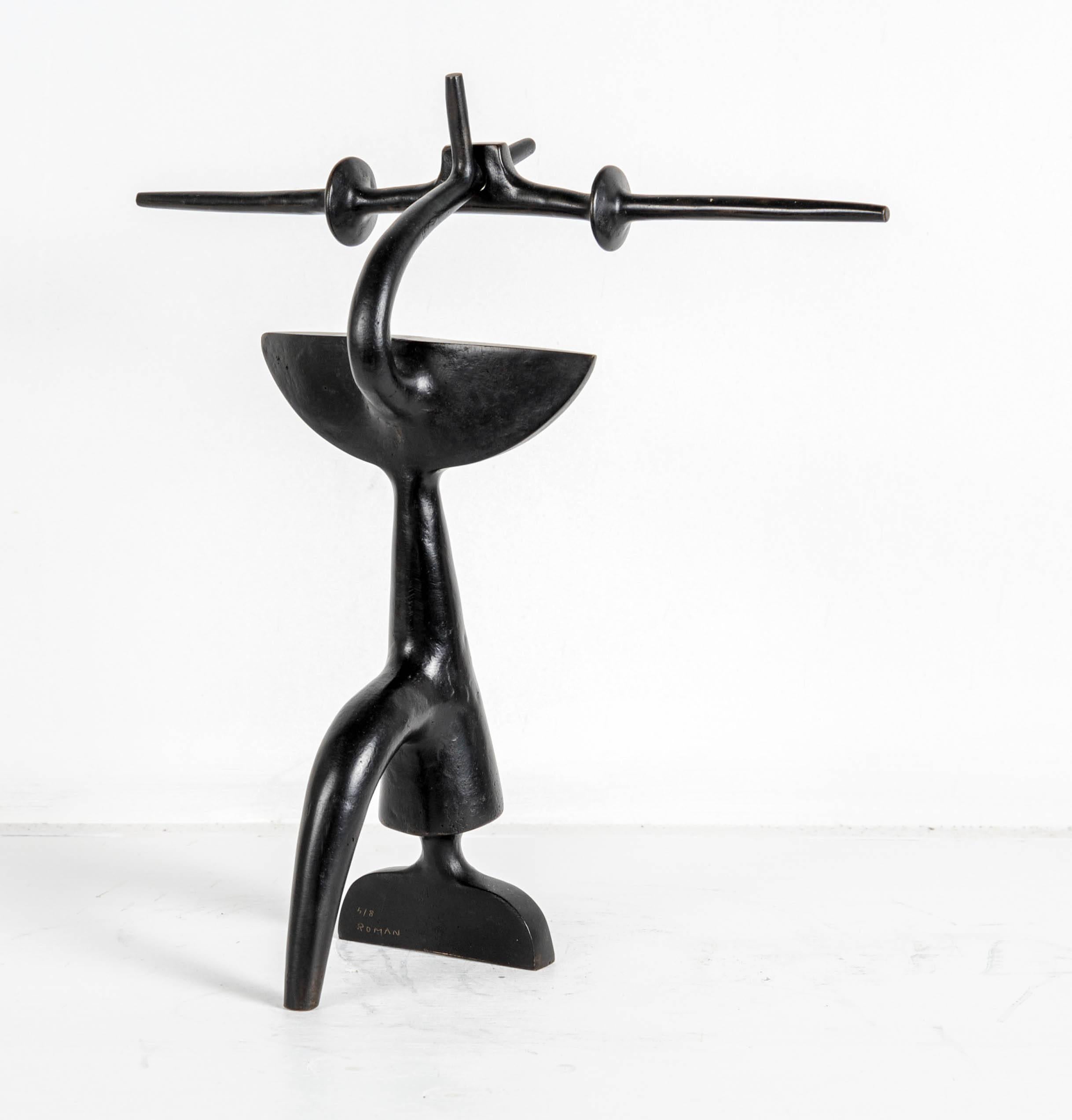 Abstract Bronze Sculpture by Victor Roman In Excellent Condition For Sale In Bois-Colombes, FR