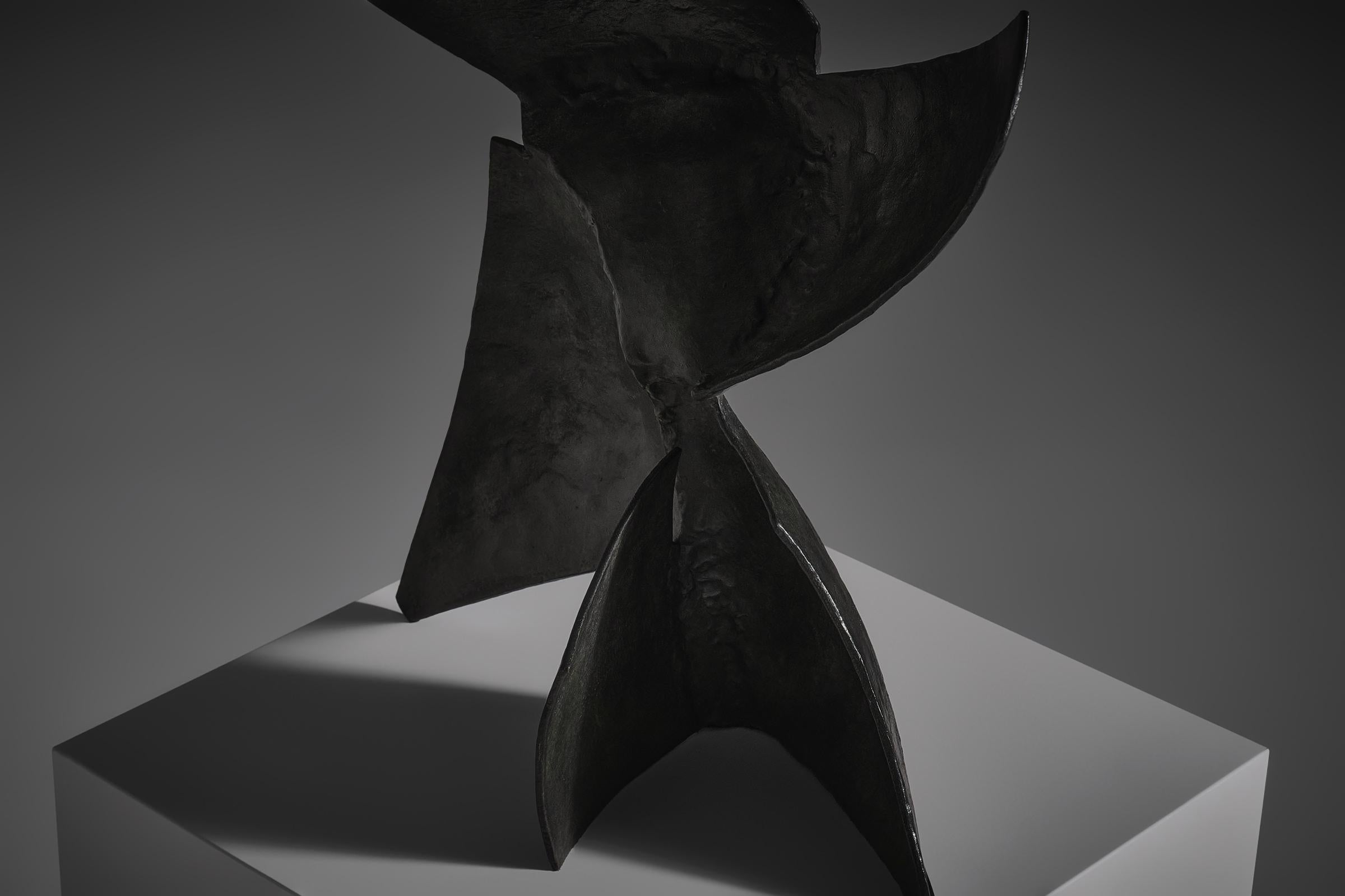 Scultura astratta in bronzo 'La Grande Fleur de l'Espace' di Sergio Storel, Francia In condizioni buone in vendita a Rotterdam, ZH