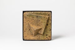 Scultura astratta da parete in ceramica marrone di Pierre Digan La Borne